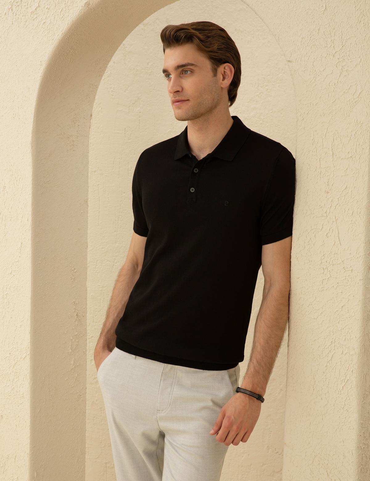 Siyah Slim Fit Düğmeli Polo Yaka Triko Tişört