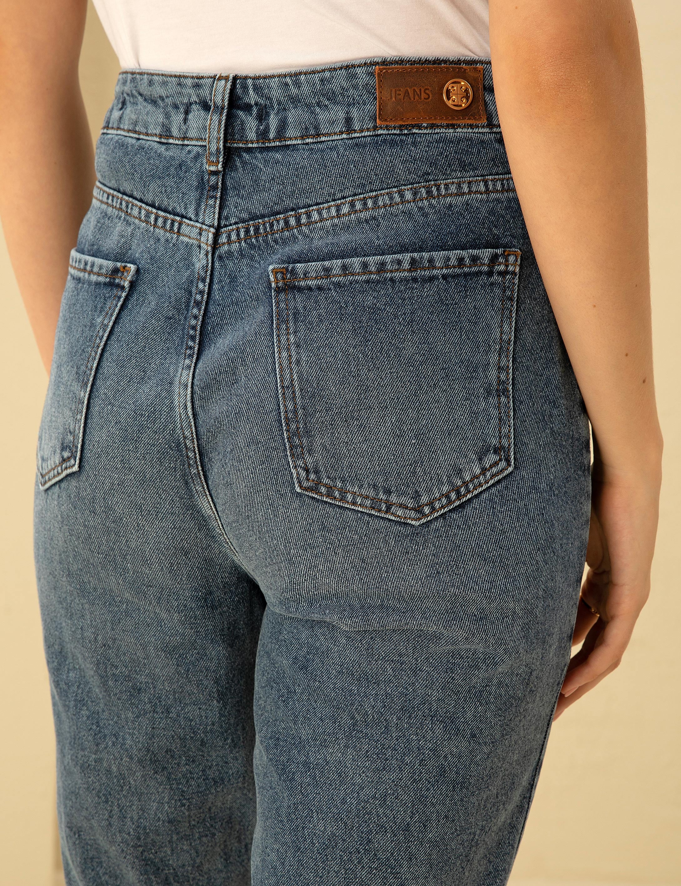 İndigo Mom Fit Jean Pantolon - Image 6