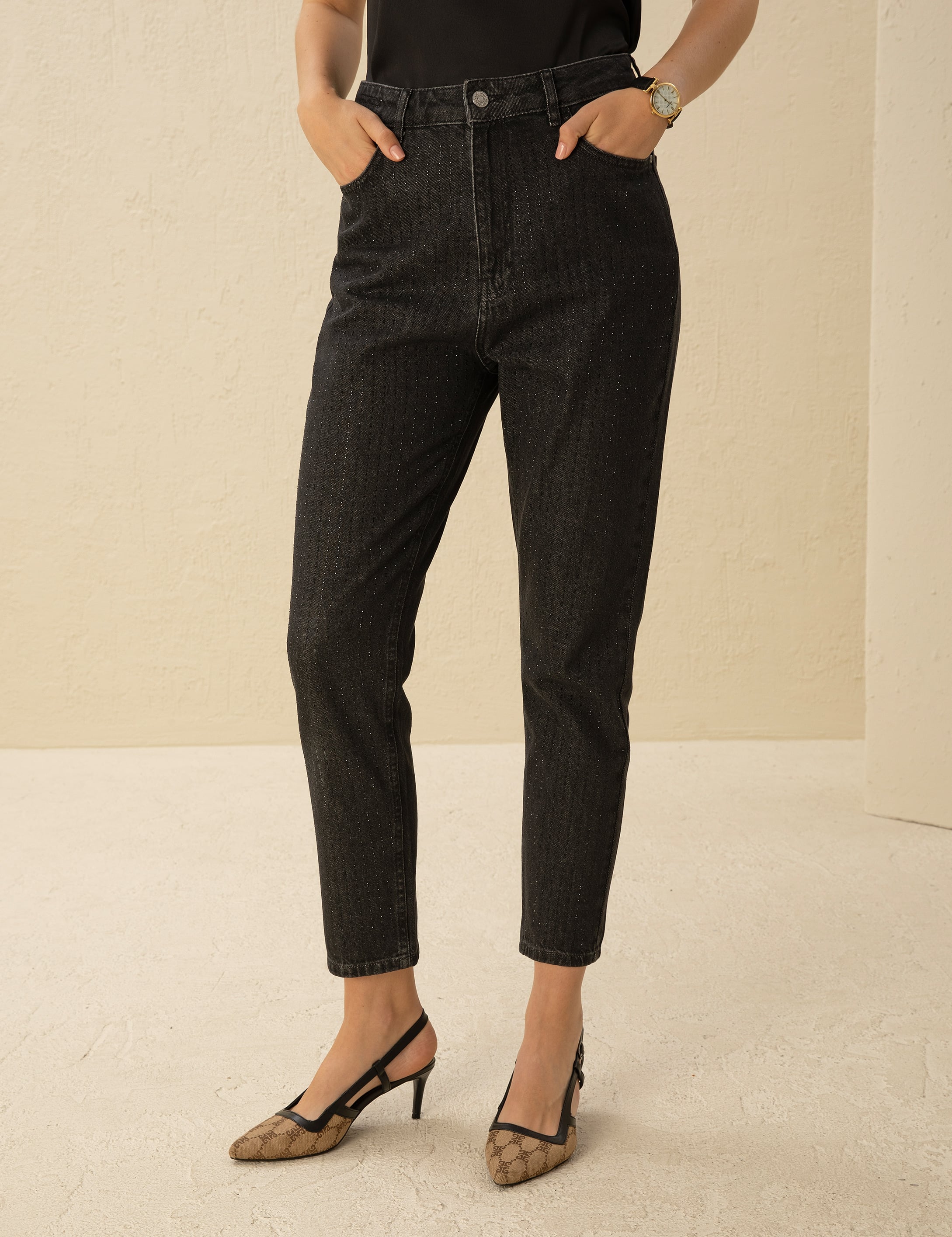 Siyah Mom Fit Jean Pantolon