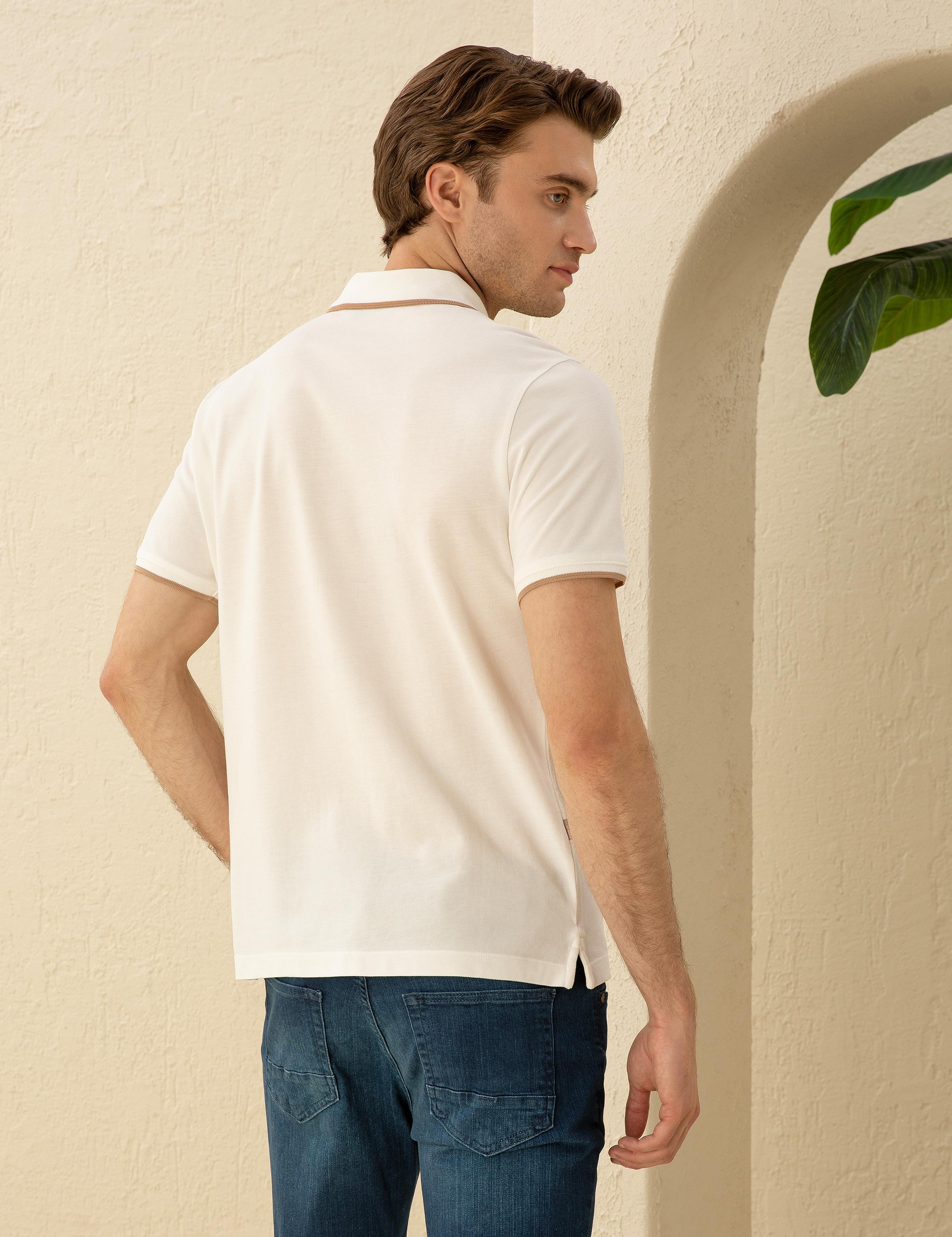 Ekru Slim Fit Tişört