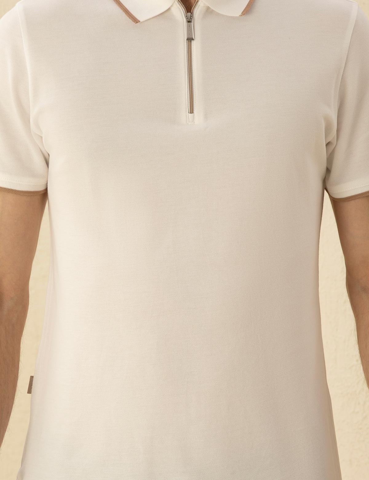 Ekru Slim Fit Tişört - 50292632001