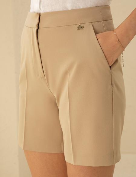 Bej Rahat Kesim Bermuda Şort - 50282270028