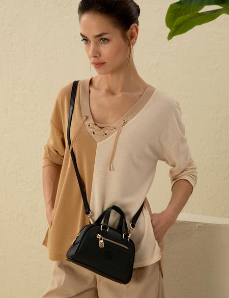 Siyah Çapraz Çanta - 50297662001