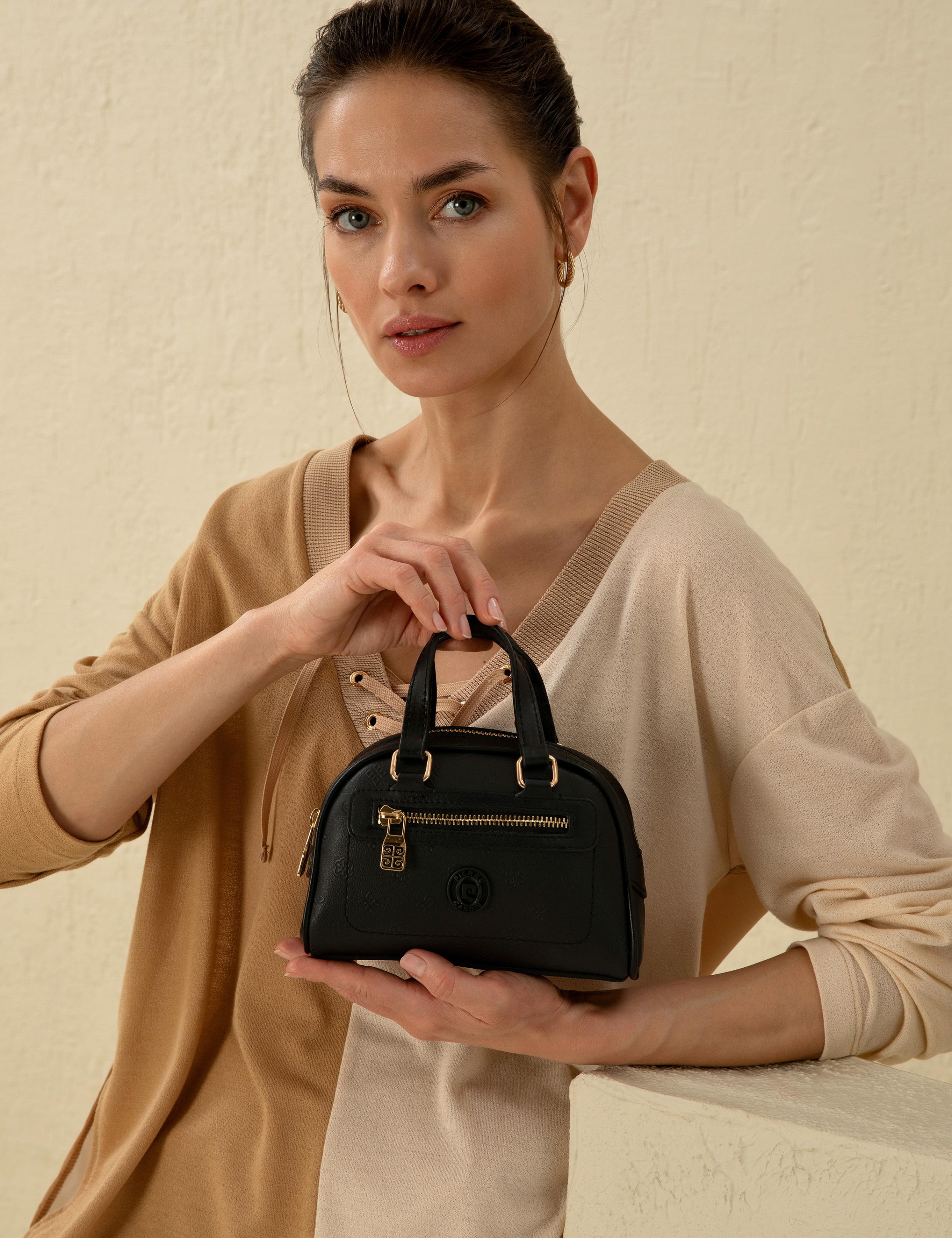 Siyah Çapraz Çanta