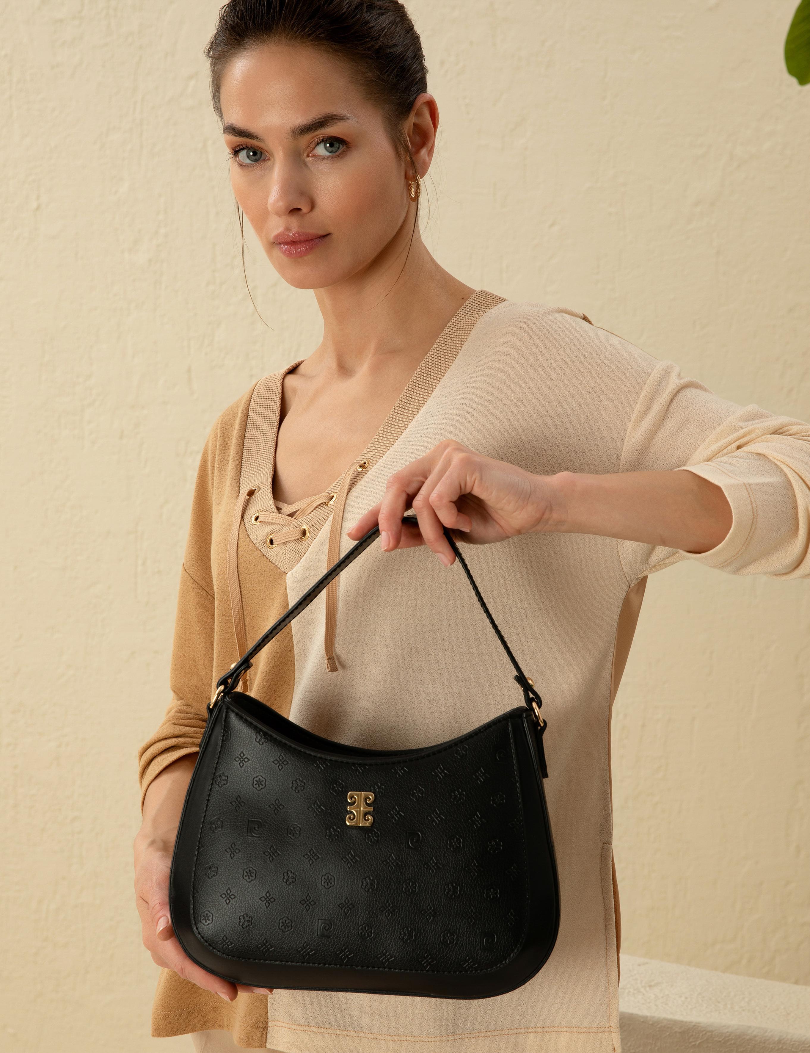 Siyah Omuz Çantası