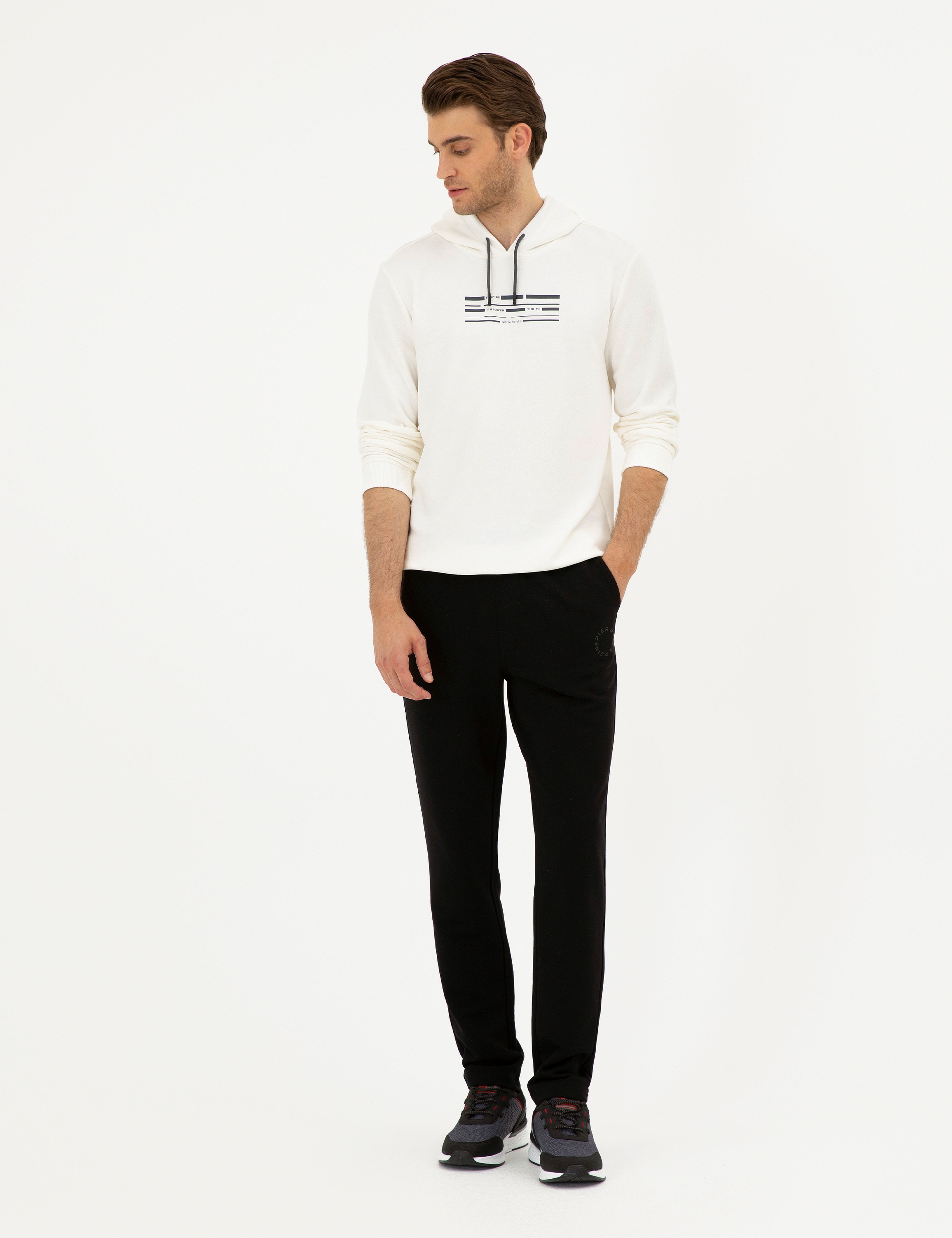 Siyah Slim Fit Eşofman Altı - Image 1