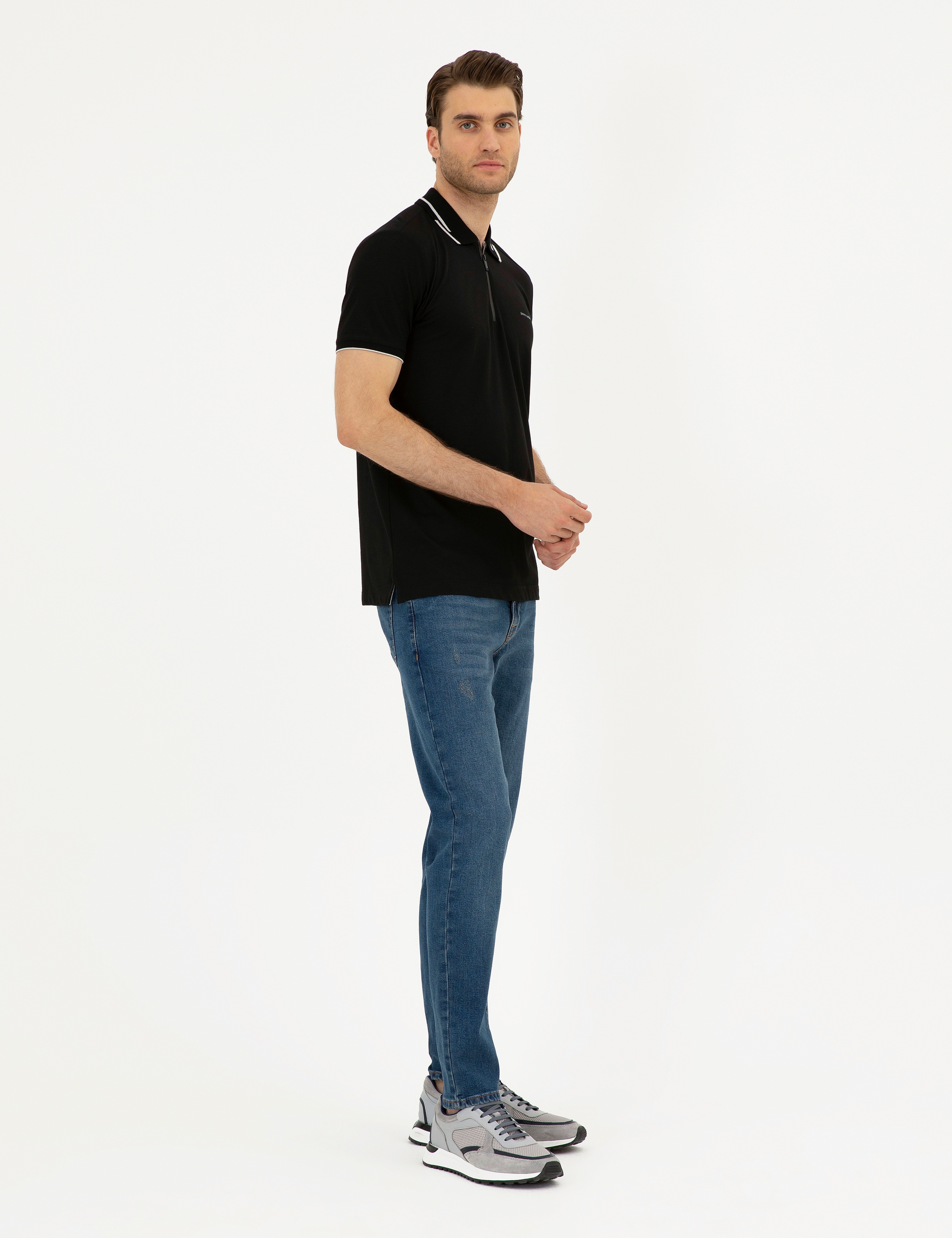 Siyah Slim Fit Fermuarlı Polo Yaka Tişört - Image 4