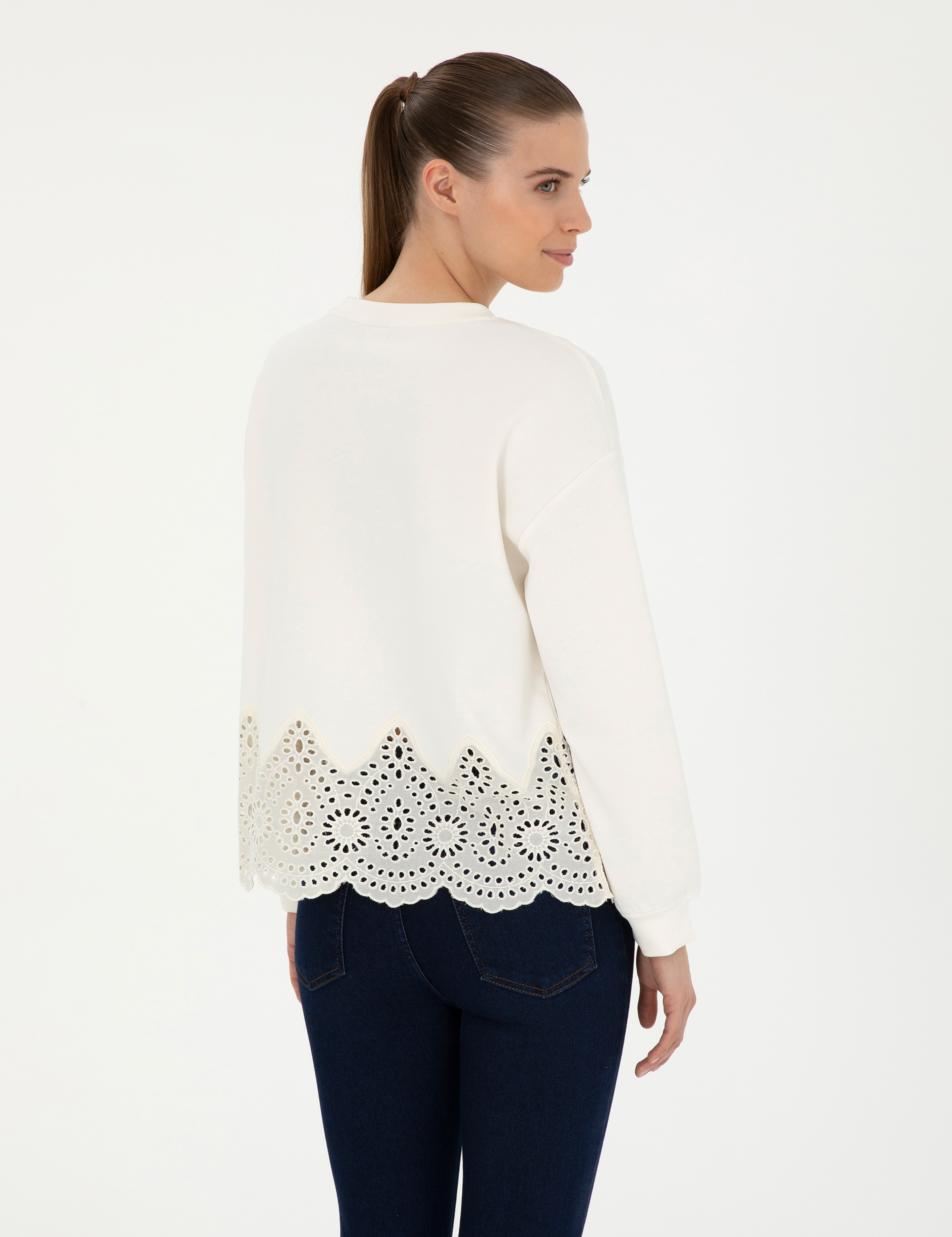Ekru Comfort Fit Sweatshirt - Image 5