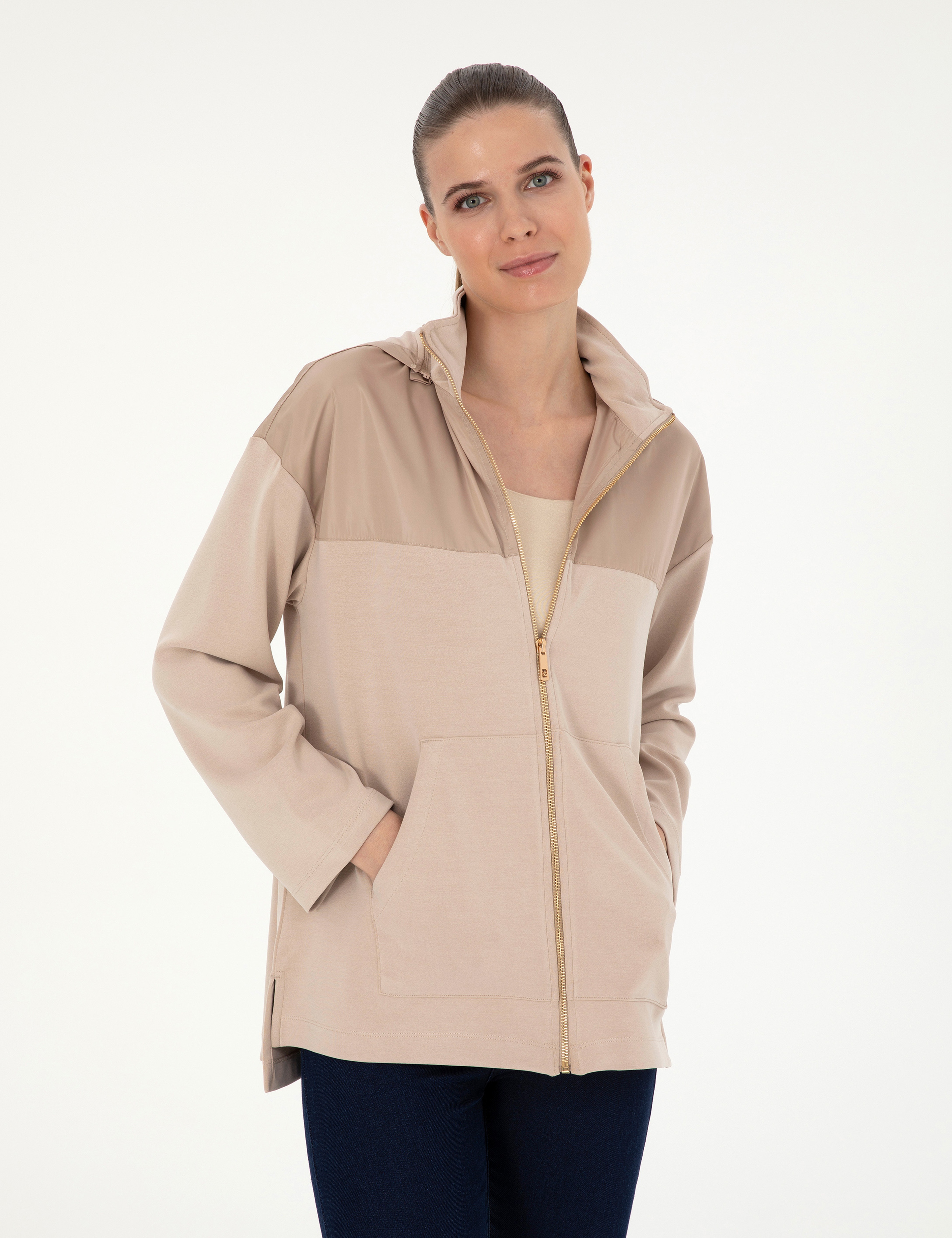 Bej Oversize Kapüşonlu Örme Hırka - Image 3