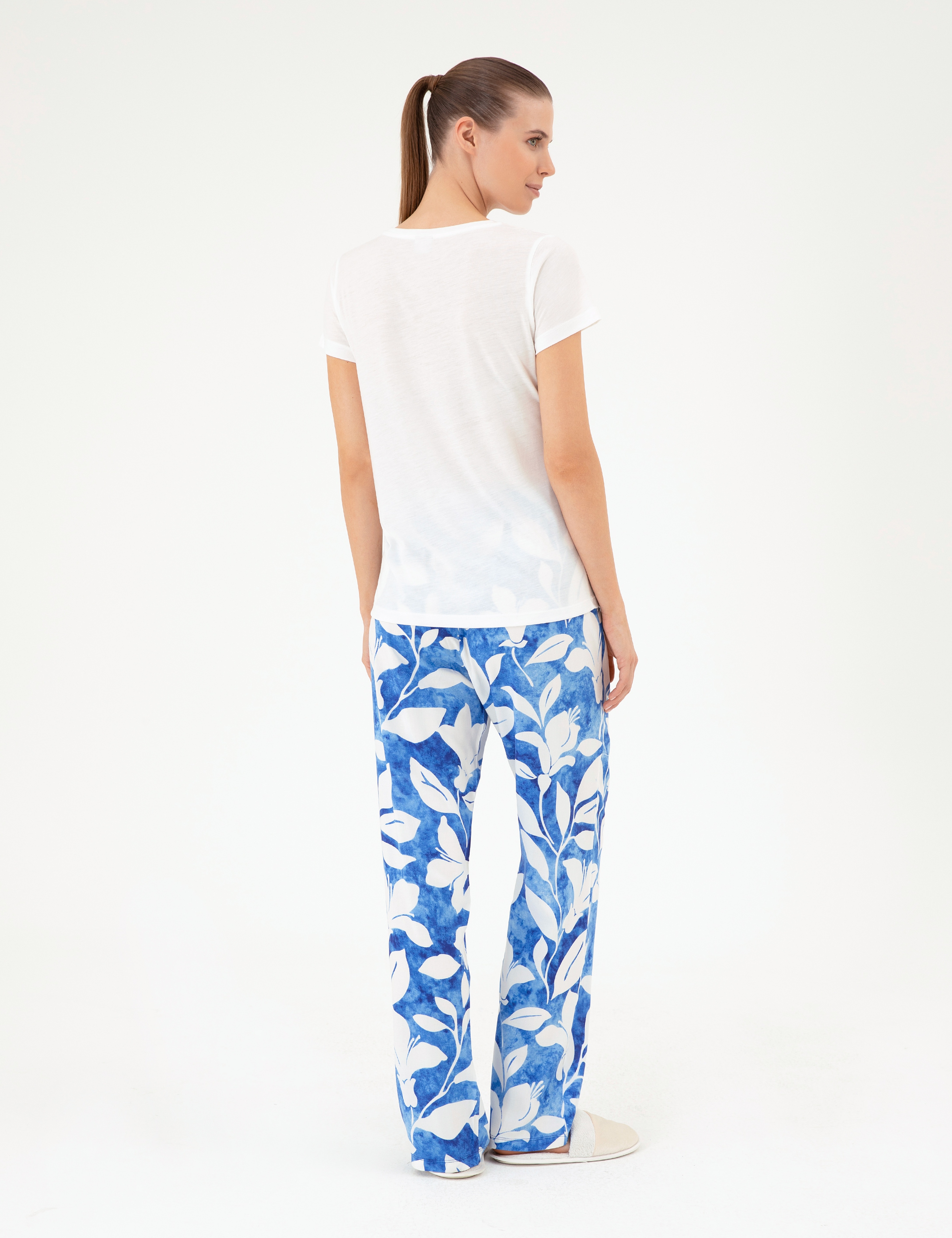 Krem Pijama Takımı