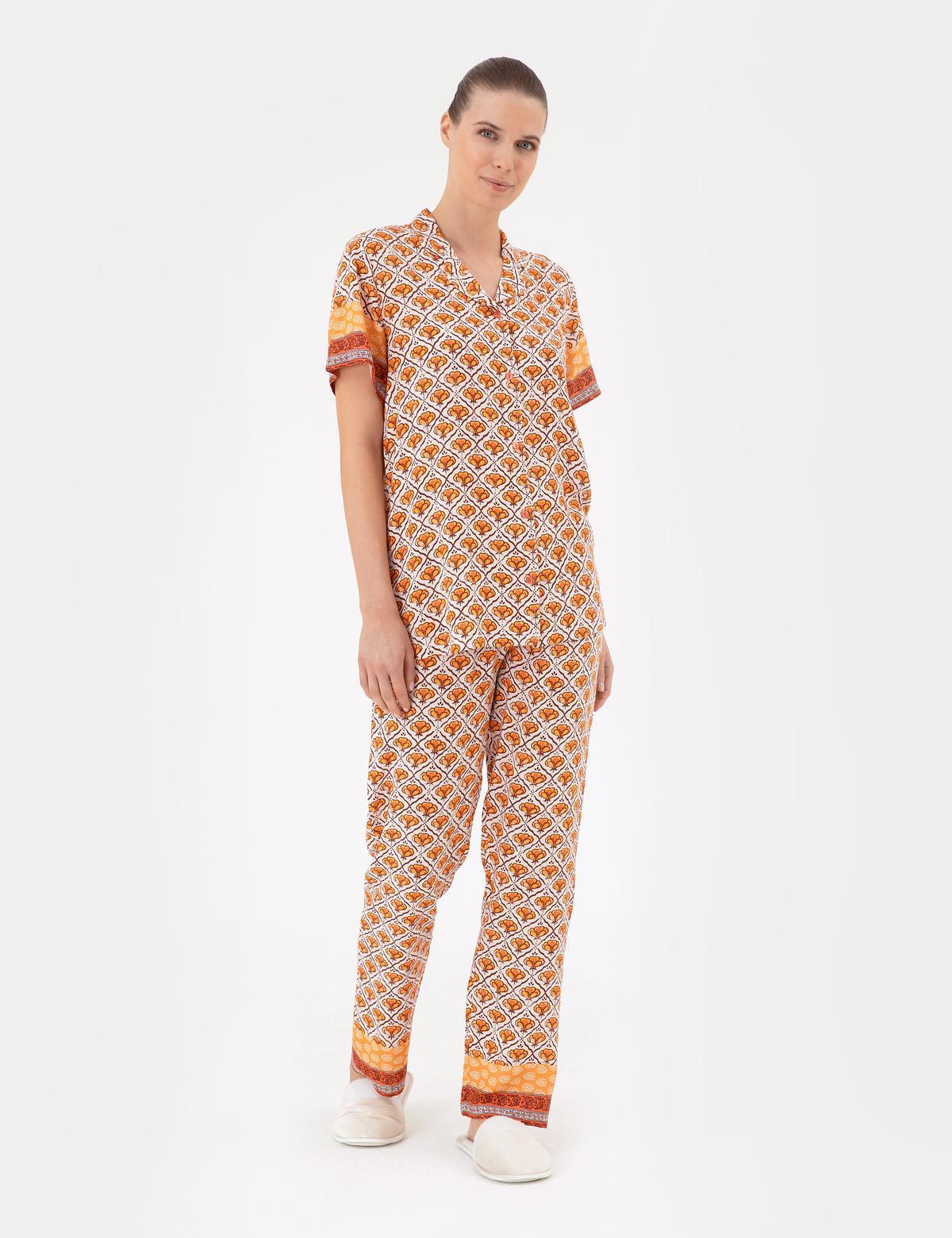 Krem Düğmeli Pijama Takımı