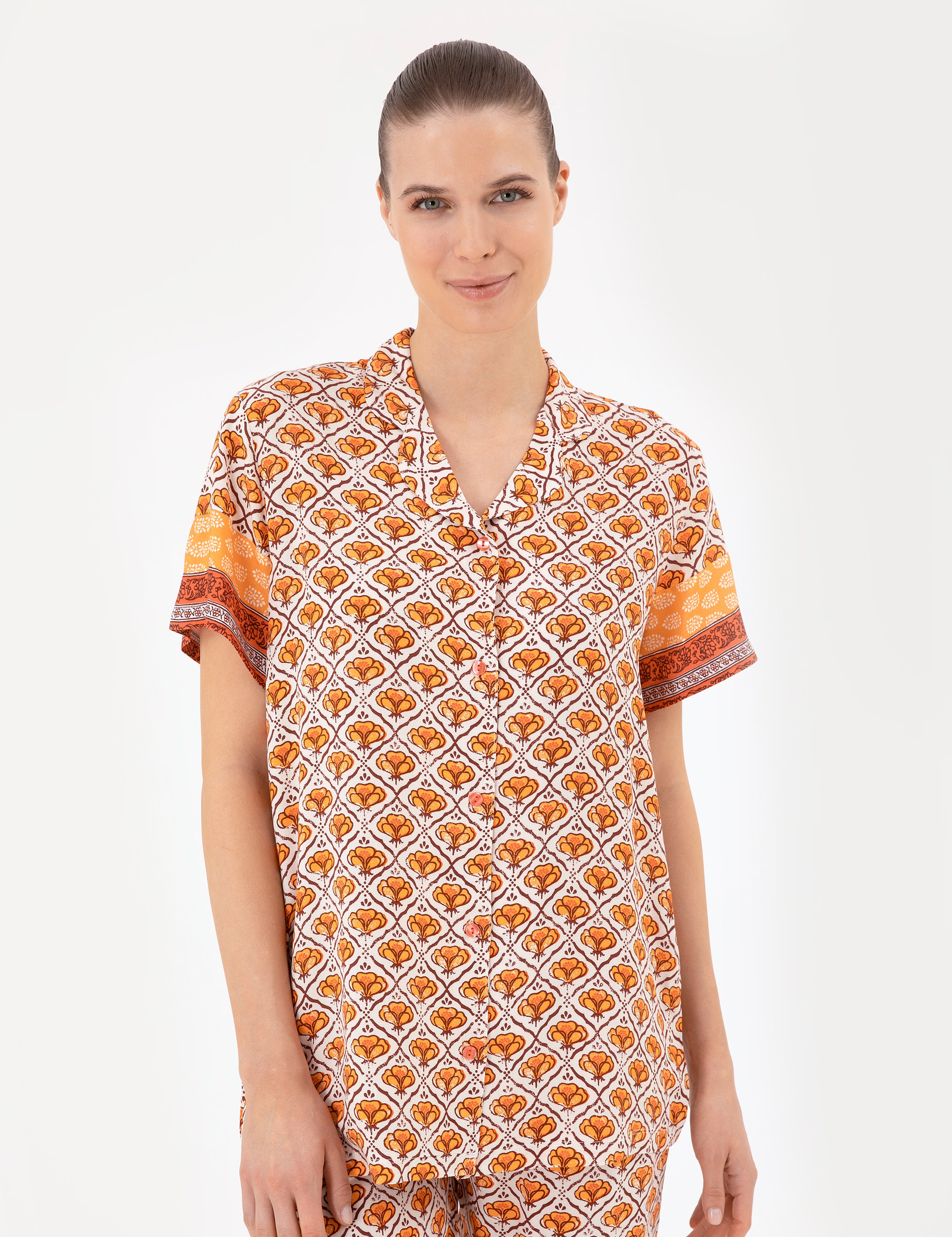 Krem Düğmeli Pijama Takımı - Image 3