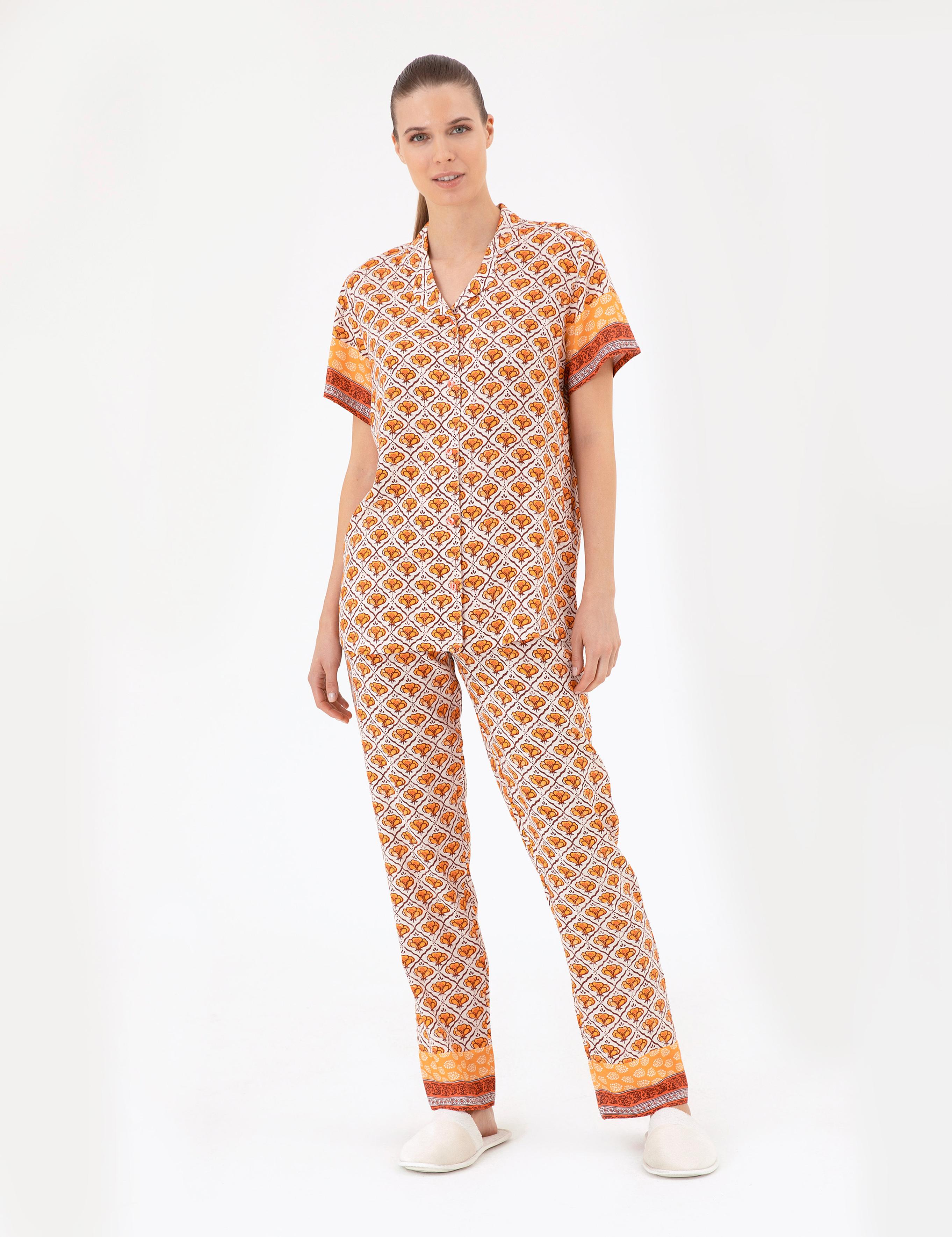 Krem Düğmeli Pijama Takımı