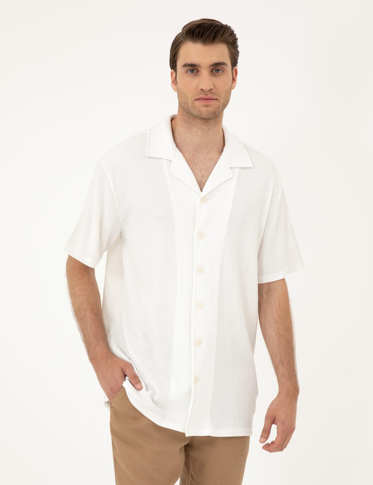 Beyaz Regular Fit Örme Gömlek