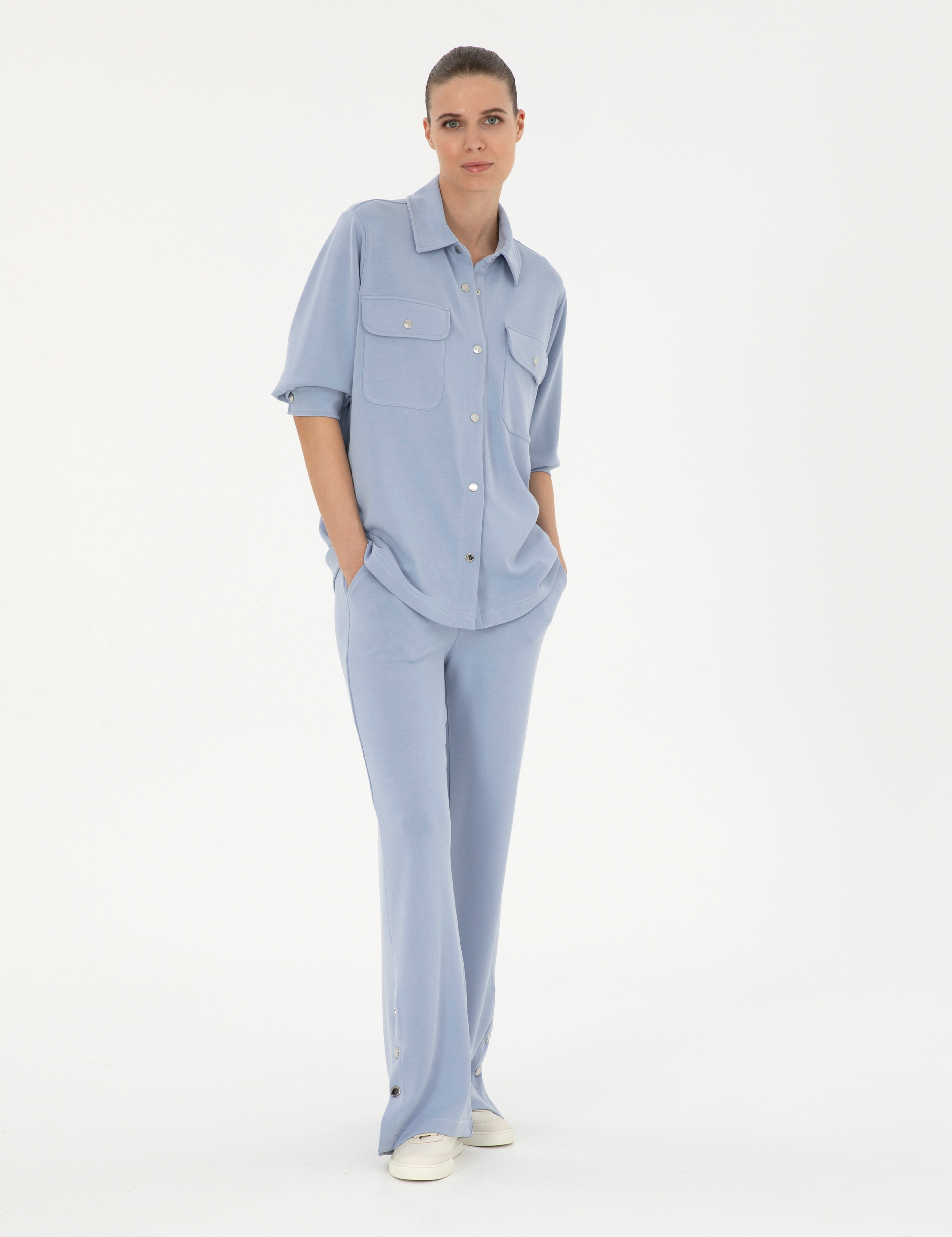 Mavi Loose Fit Eşofman Altı - Image 3