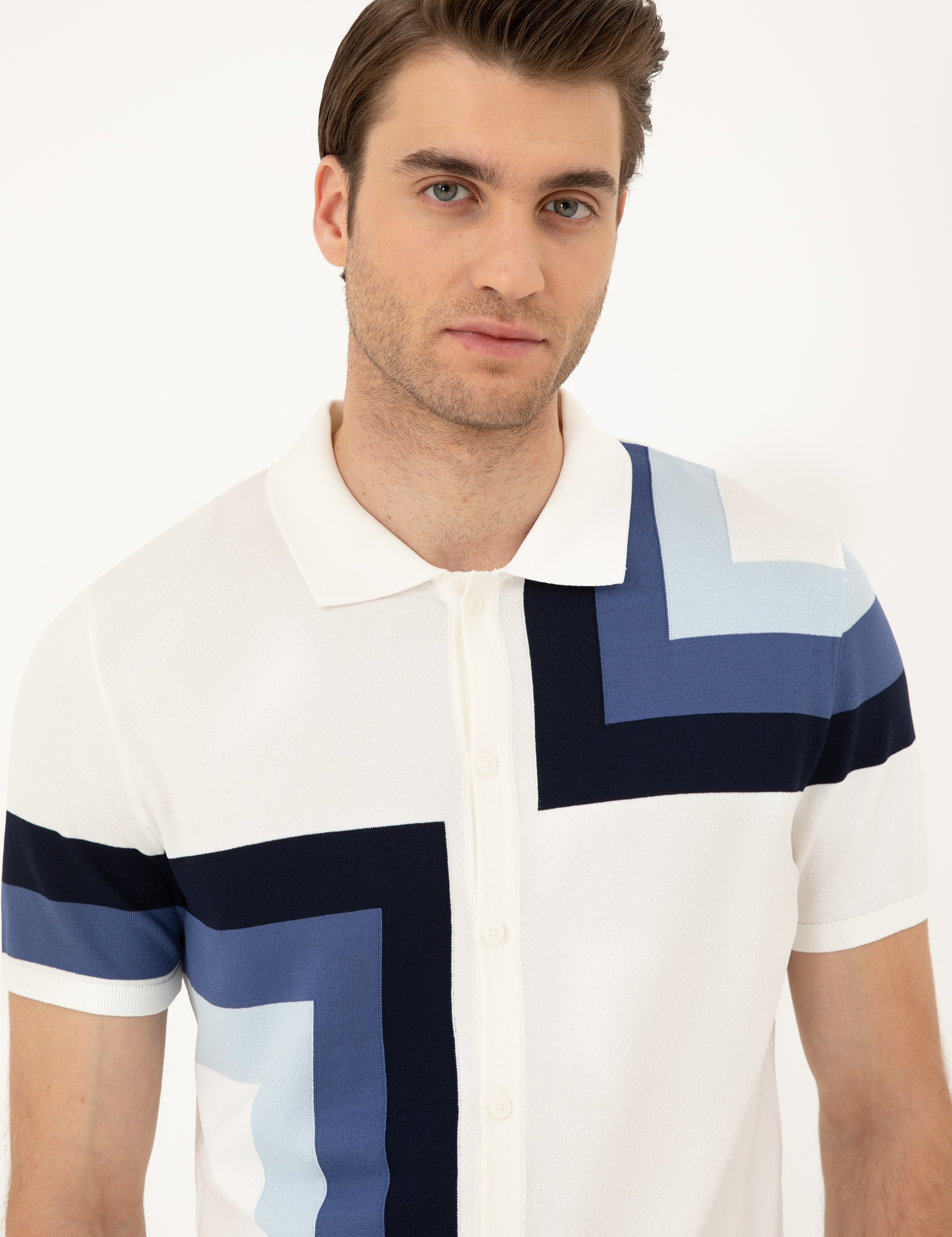 Ekru Slim Fit Düğmeli Polo Yaka Triko Tişört - Image 2