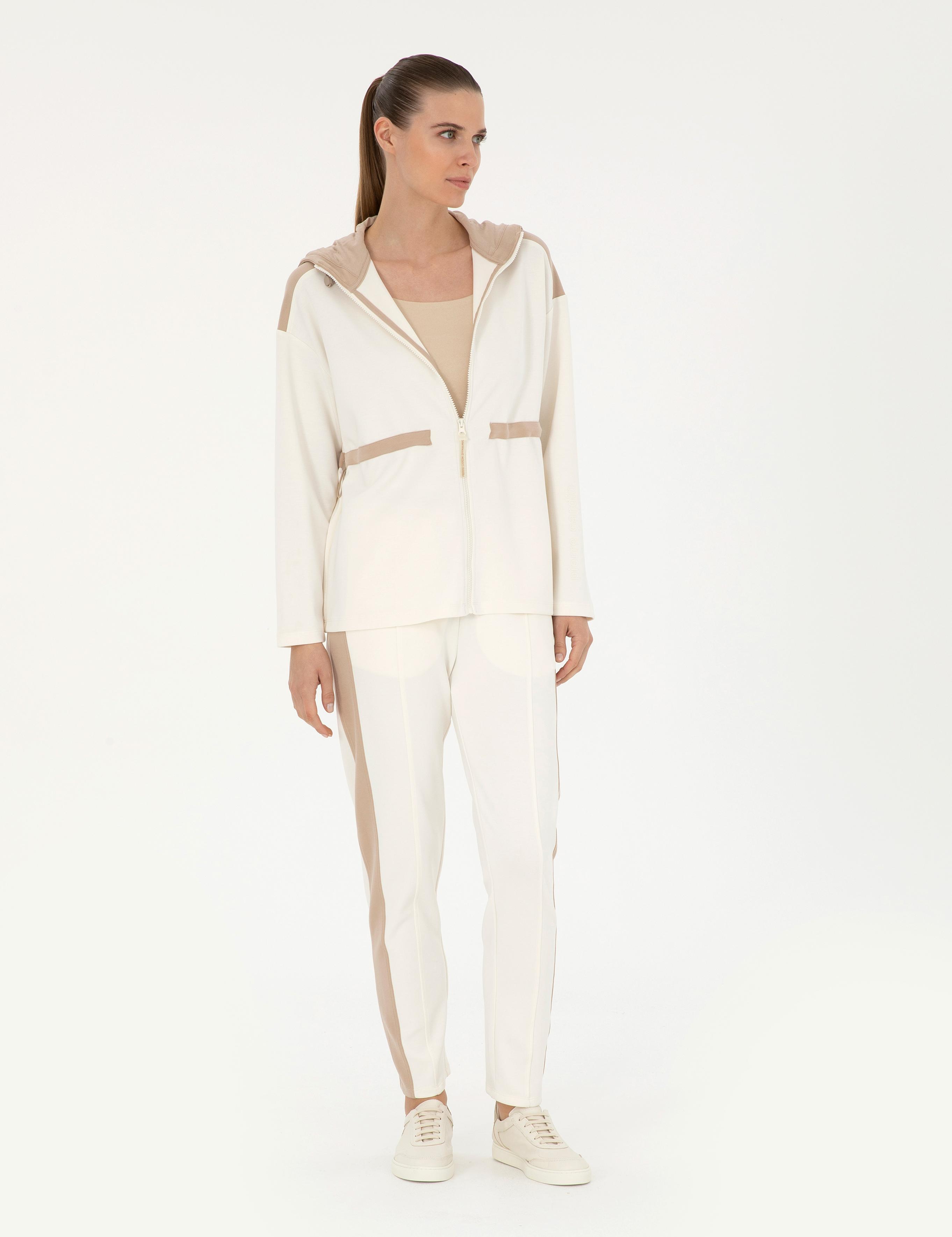 Ekru Oversize Kapüşonlu Örme Hırka