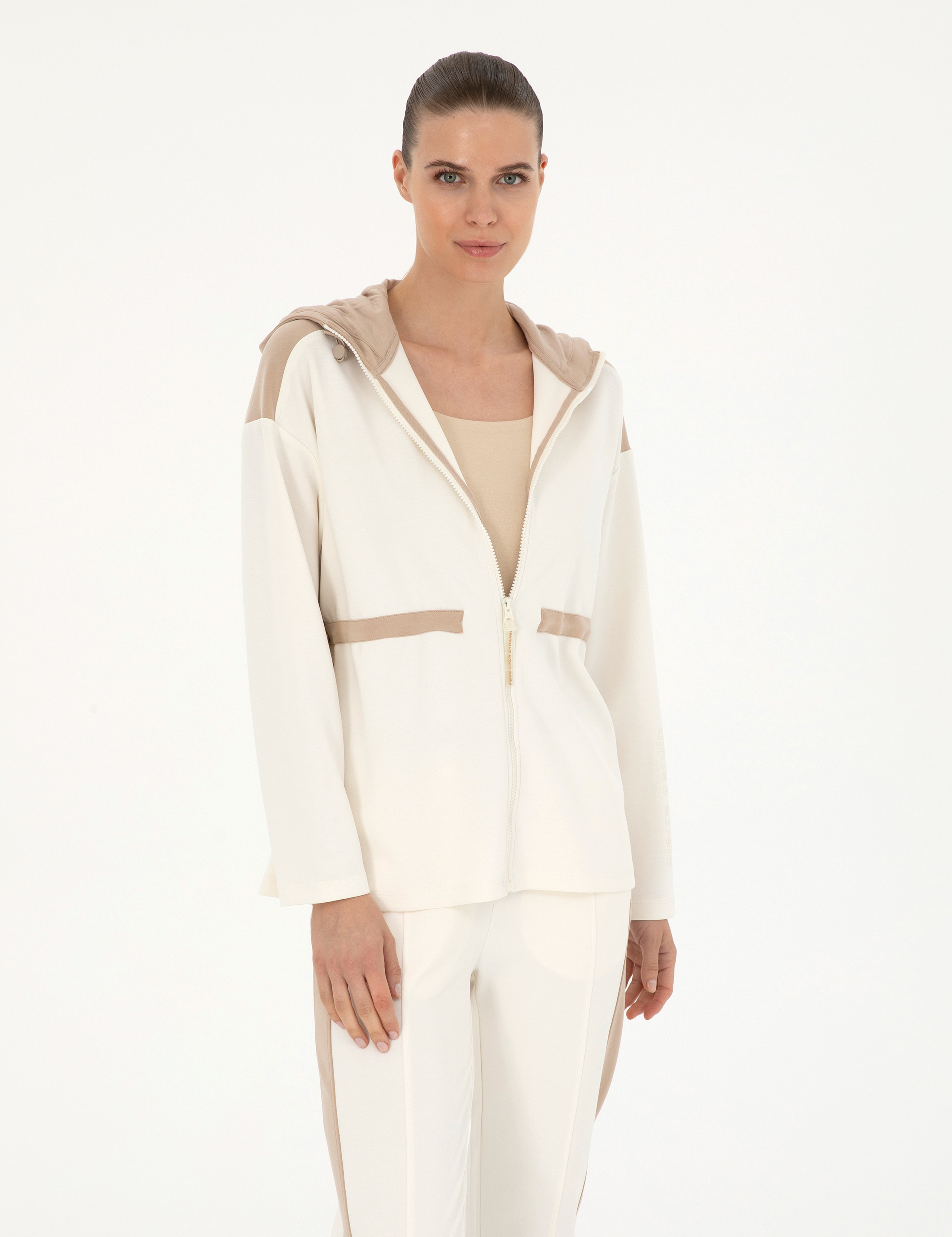 Ekru Oversize Kapüşonlu Örme Hırka - Image 1