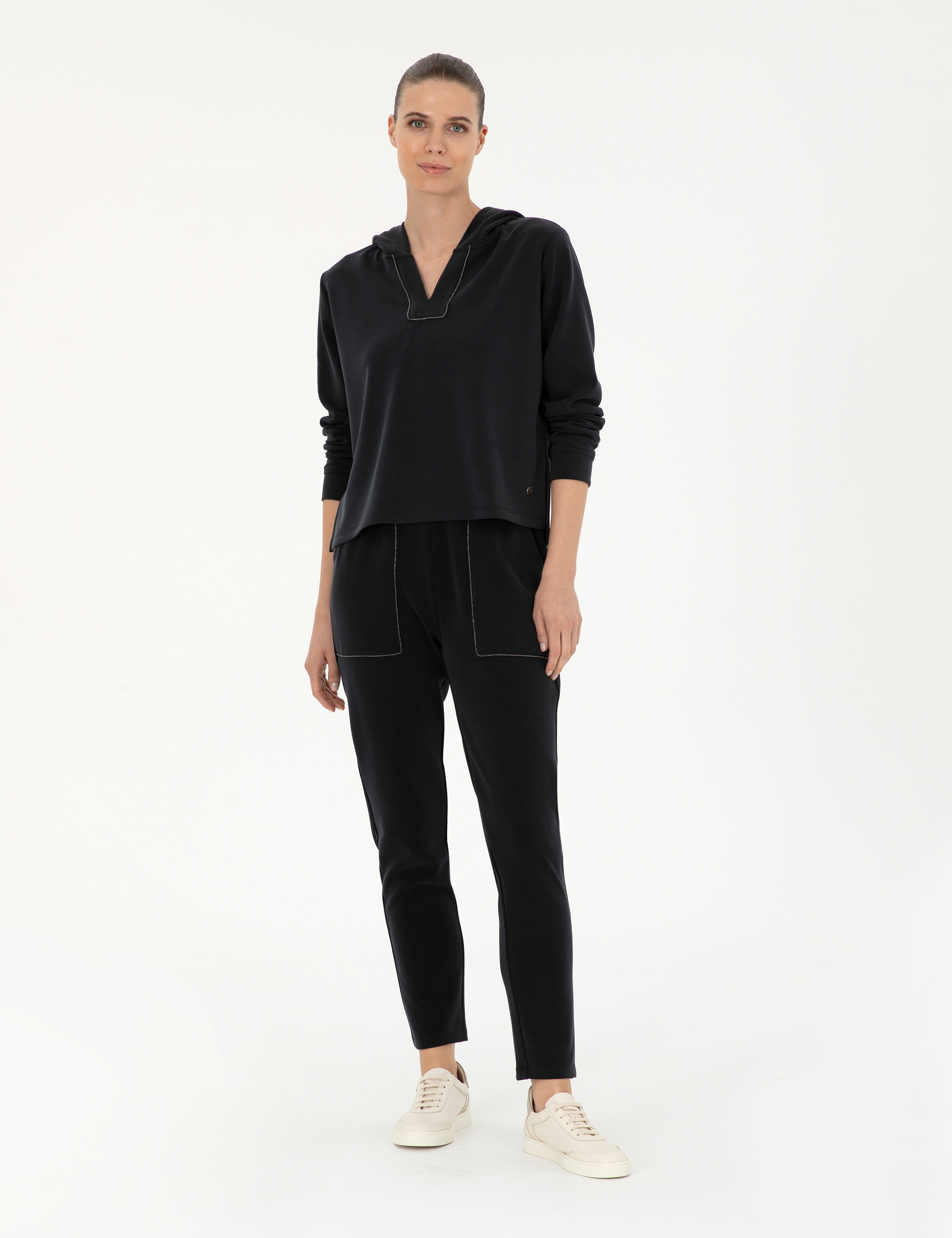 Siyah Regular Fit Sweatshirt - Image 4
