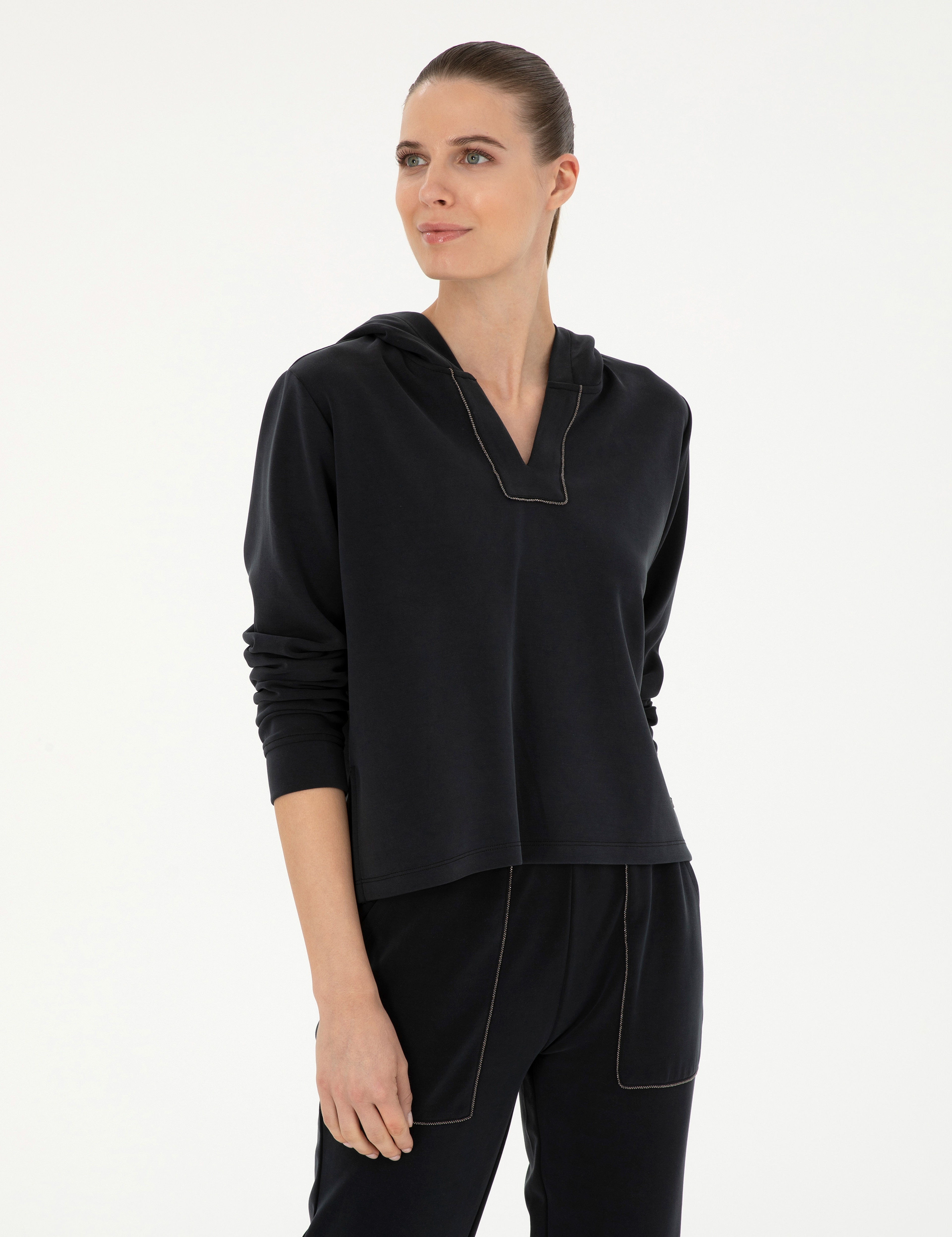 Siyah Regular Fit Sweatshirt - Image 1