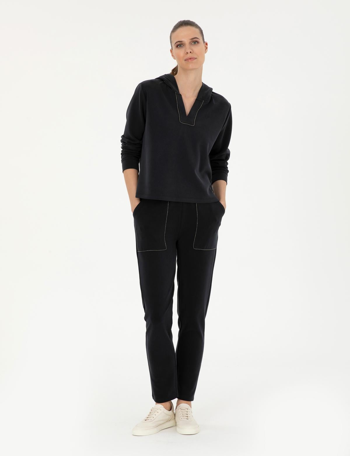 Siyah Regular Fit Eşofman Altı