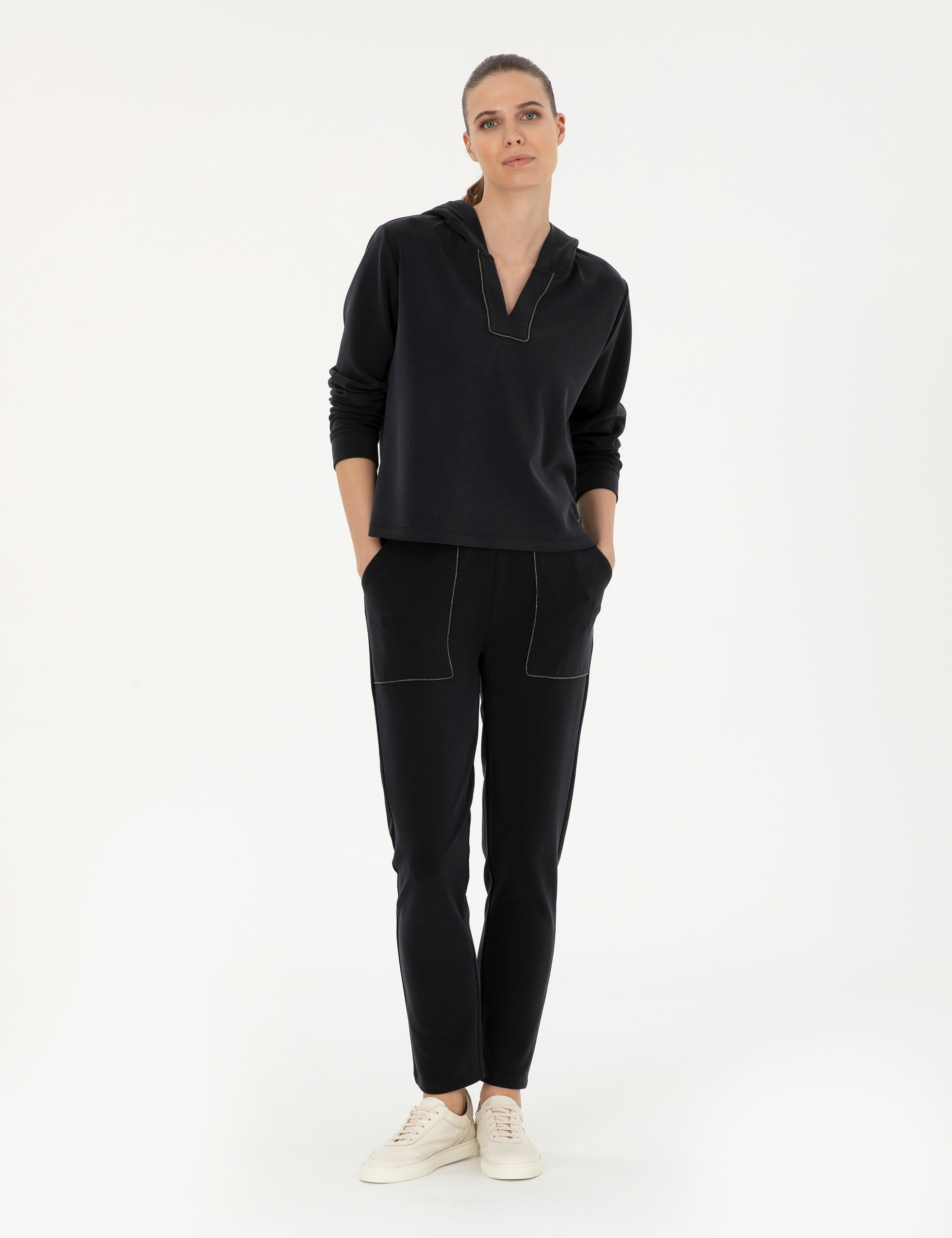 Siyah Regular Fit Eşofman Altı