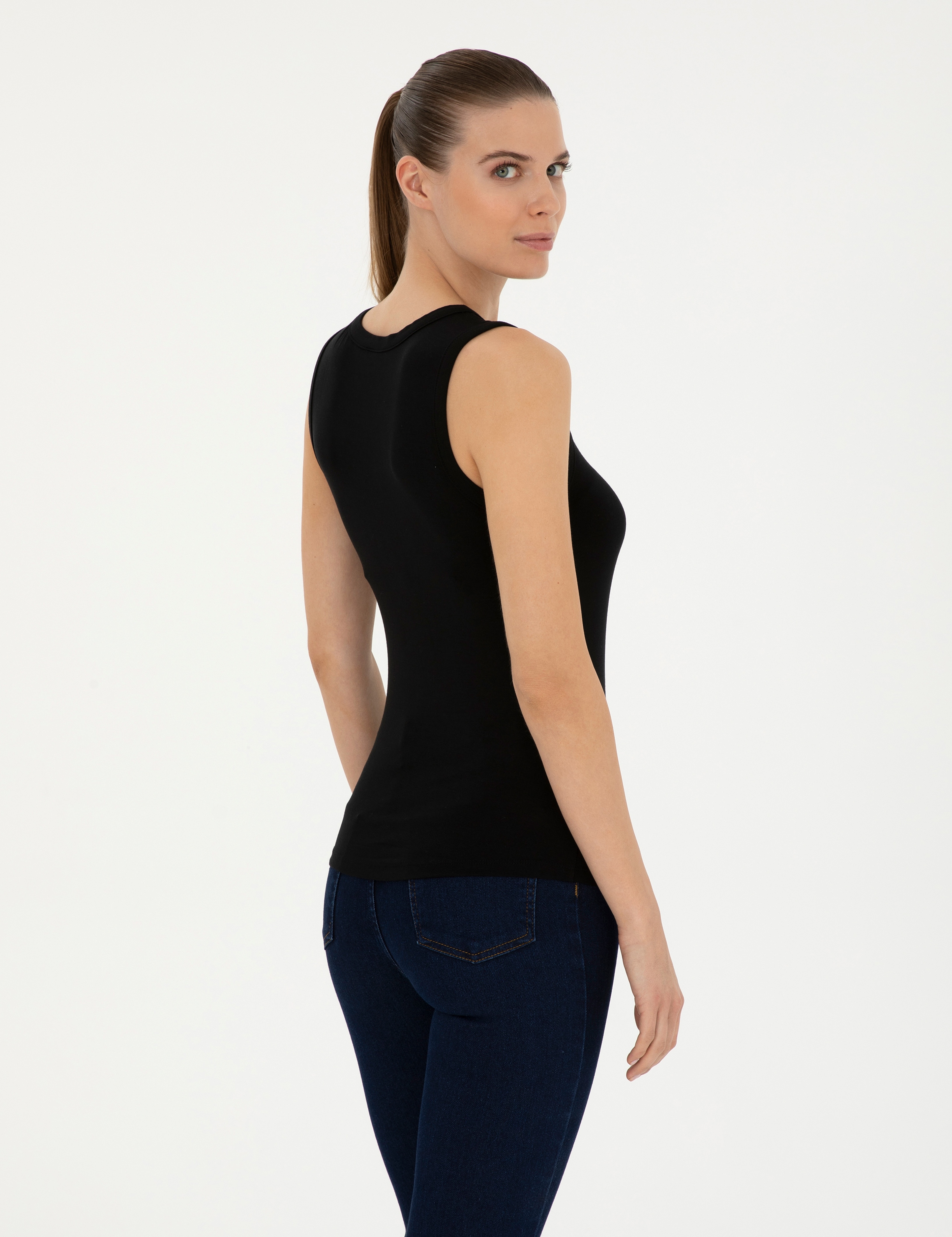 Siyah Slim Fit Örme Bluz - Image 5