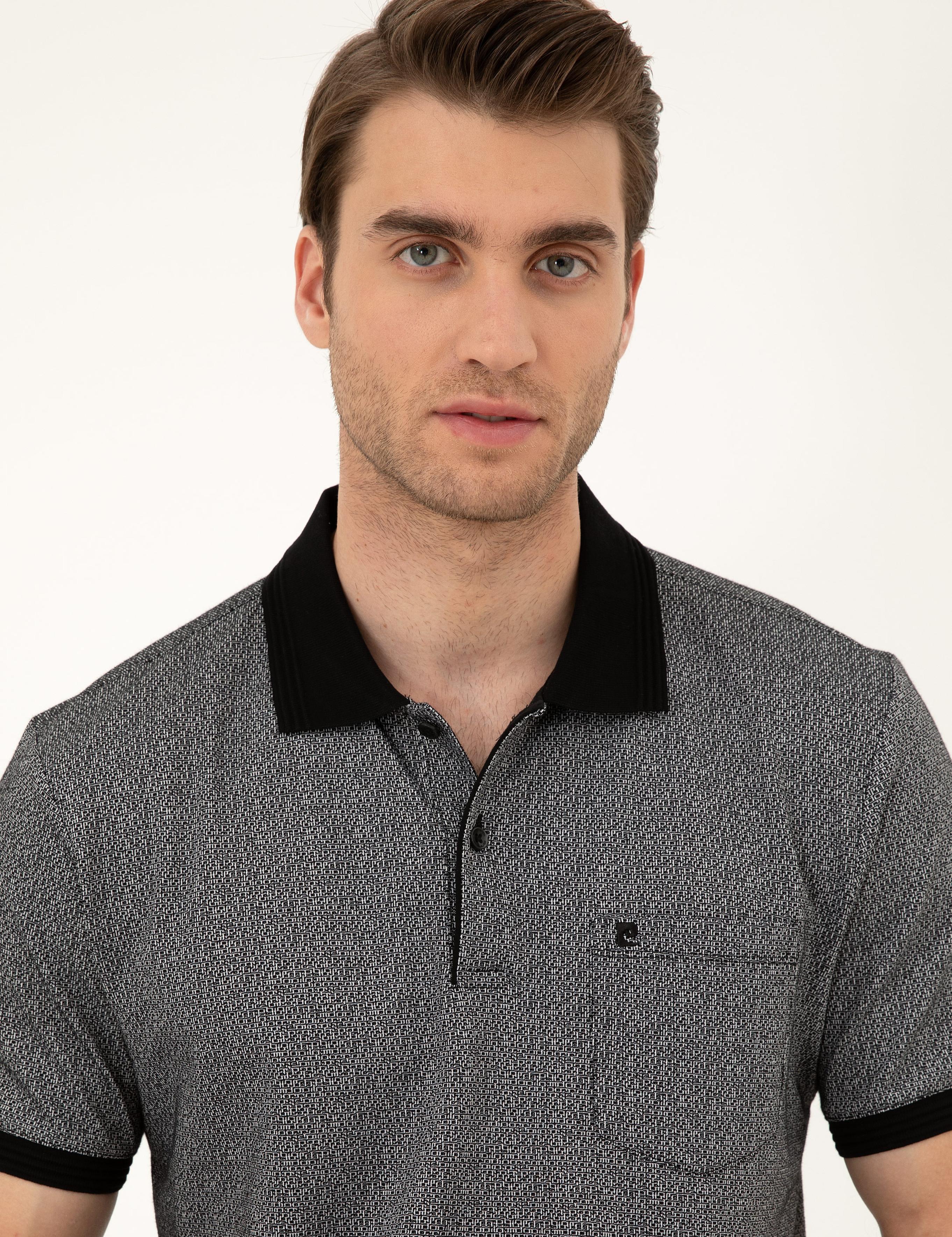 Siyah Regular Fit Tişört