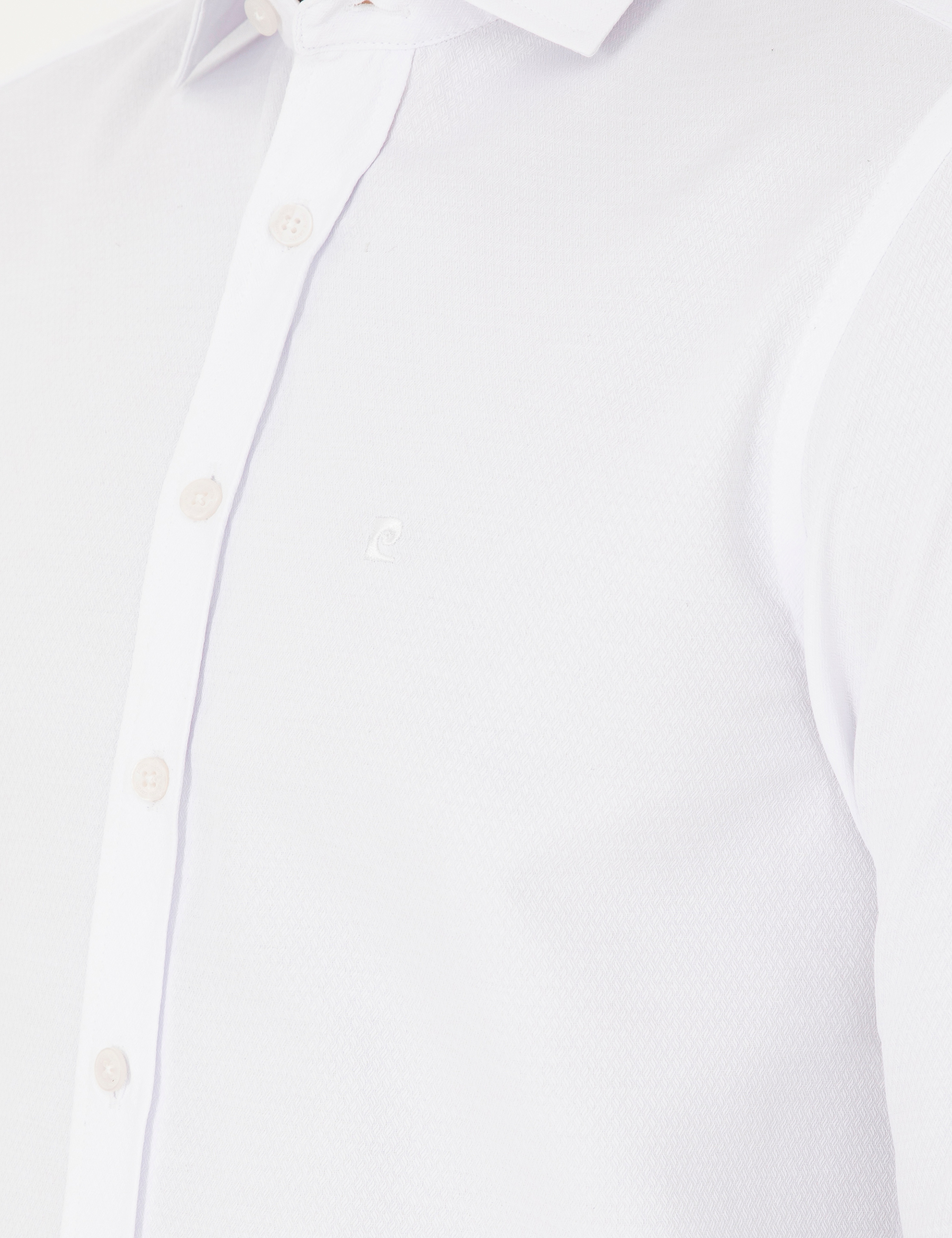 Beyaz Slim Fit Armürlü Uzun Kollu Gömlek
