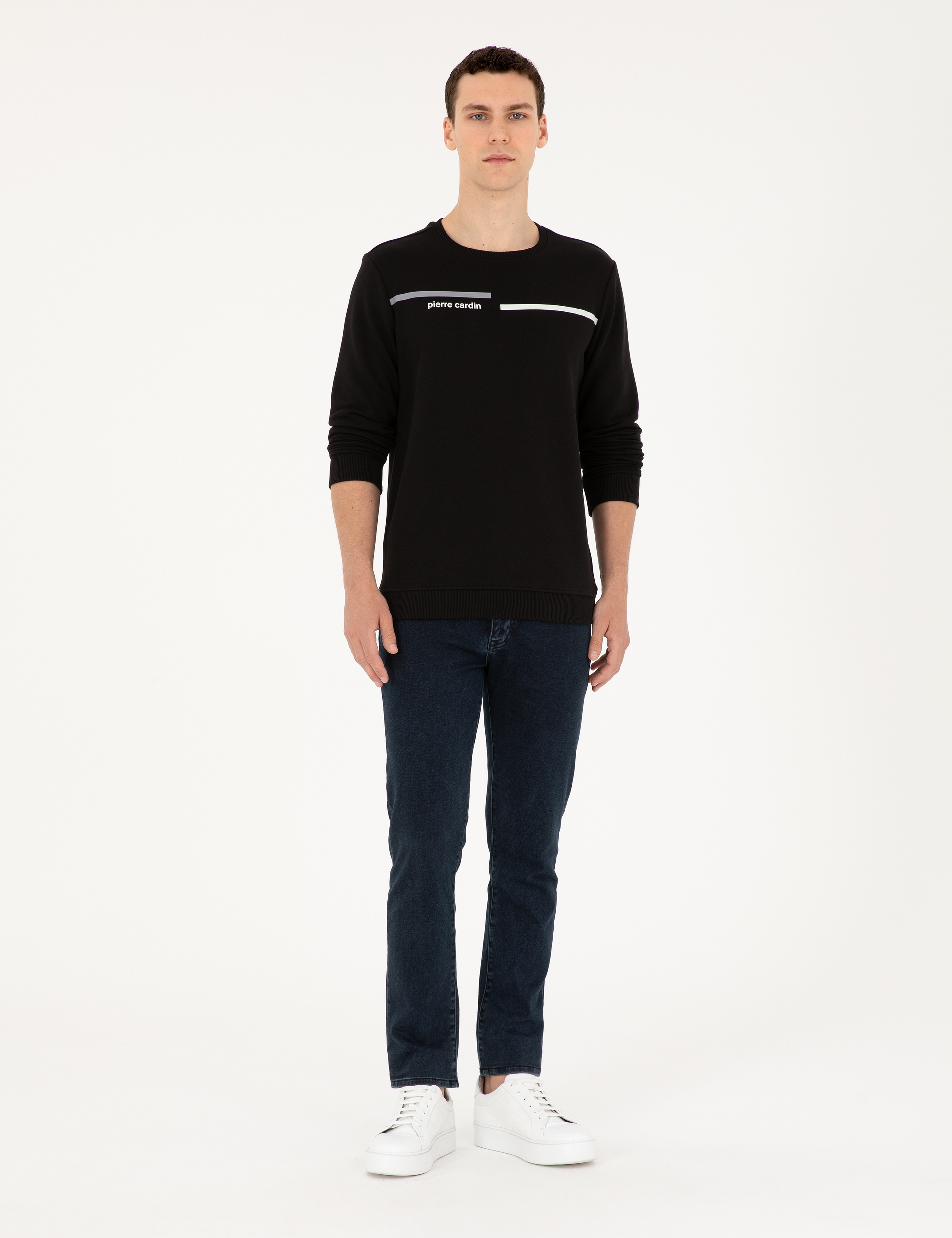 Siyah Regular Fit Sweatshirt