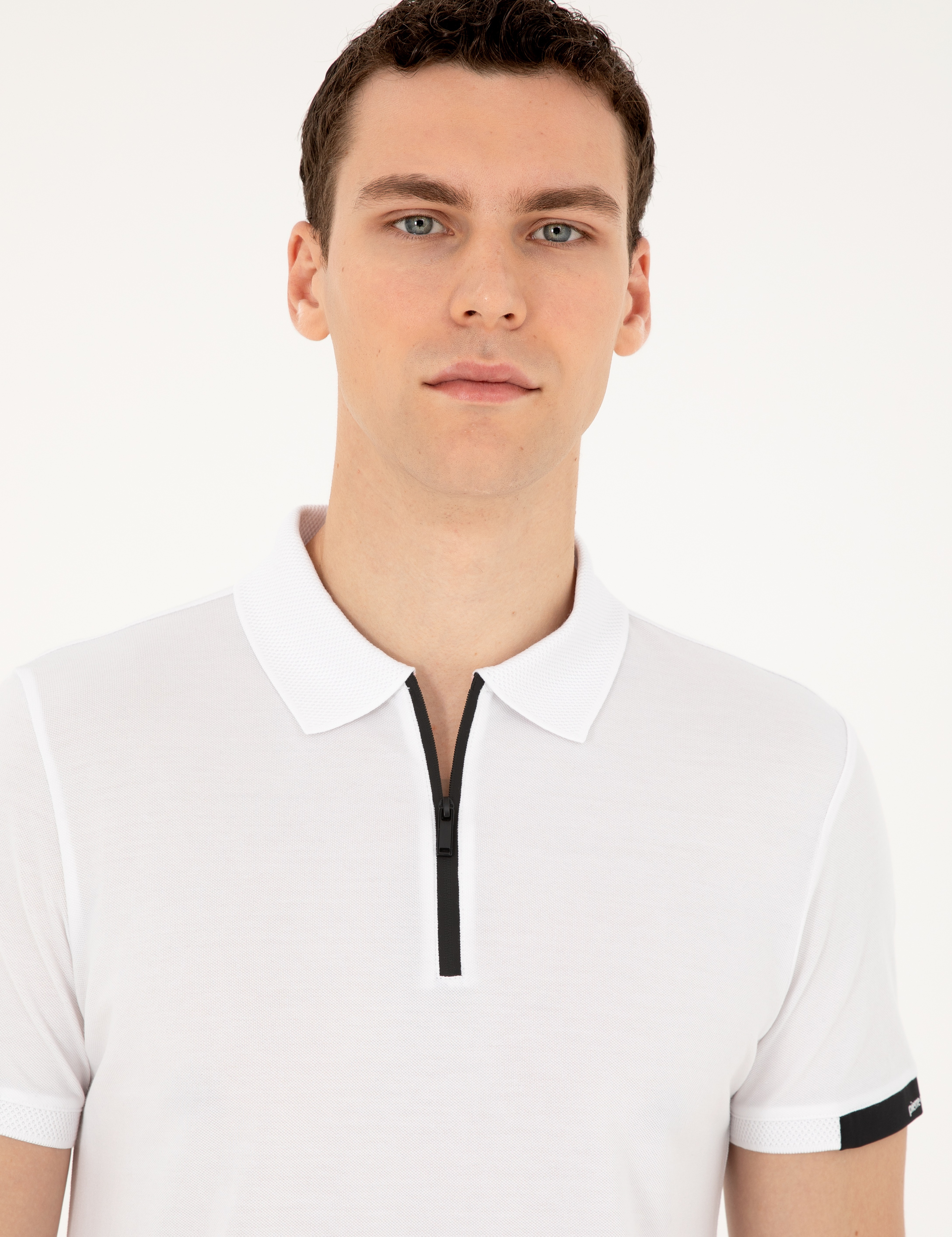 Beyaz Slim Fit Tişört - Image 2