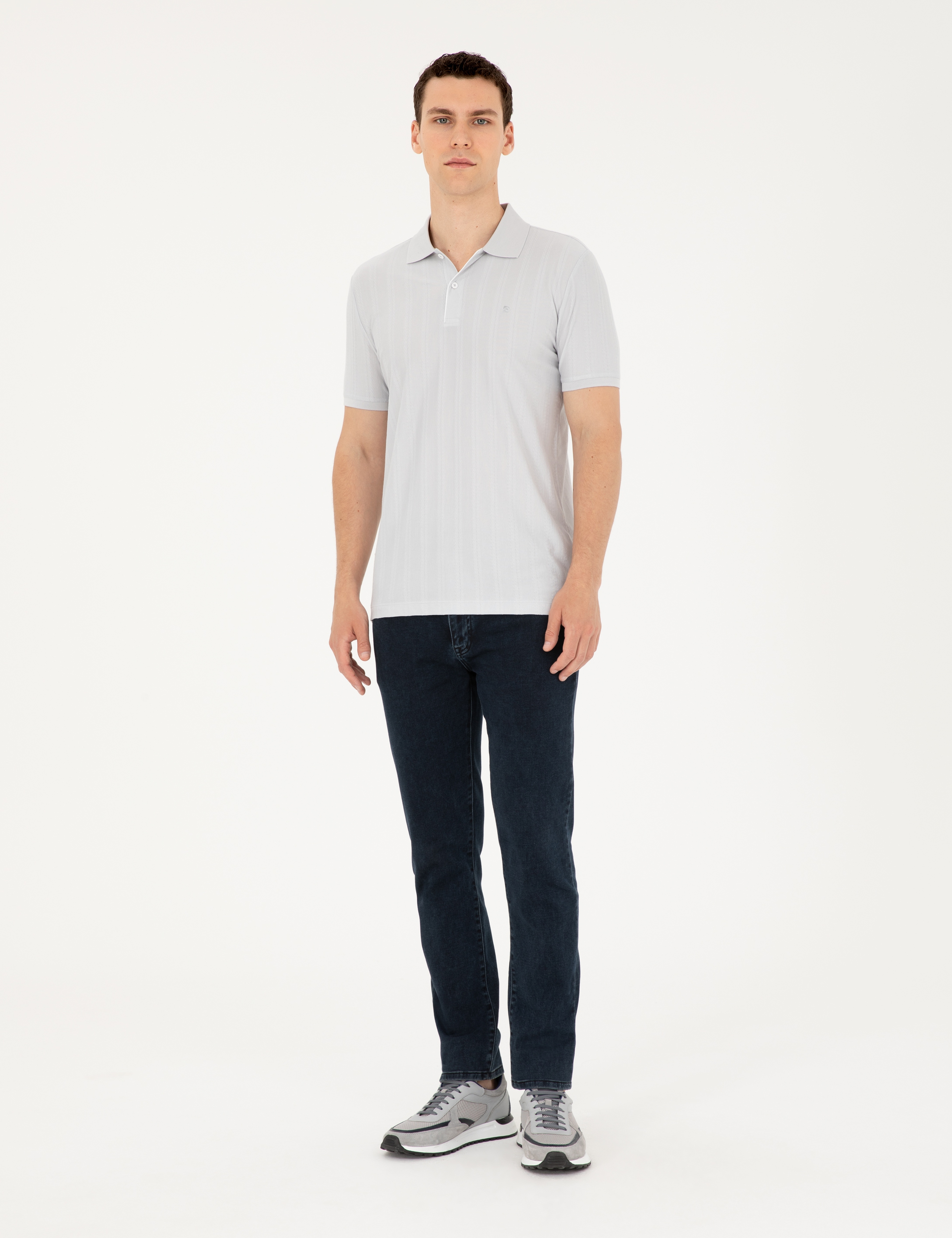 Açık Gri Slim Fit Tişört - Image 4