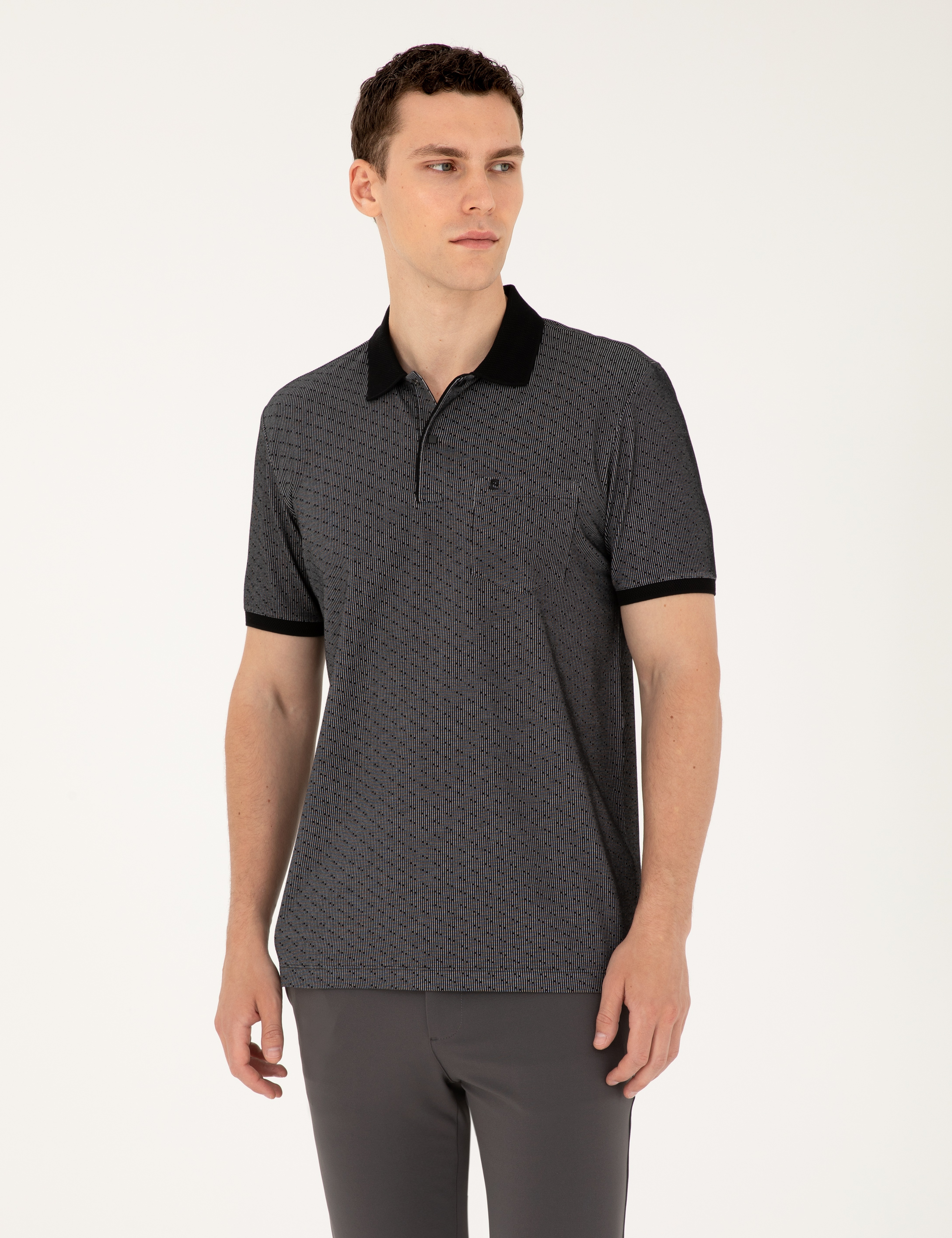 Siyah Regular Fit Tişört - Image 1