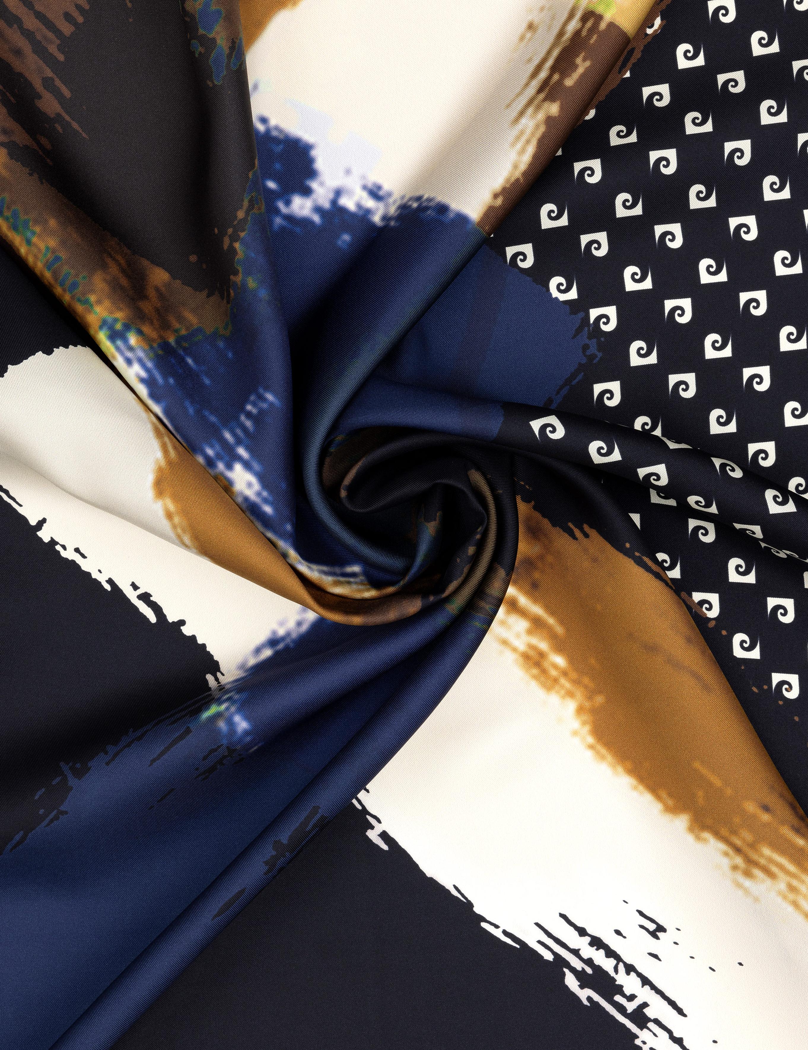 Siyah İpek Tivil Eşarp