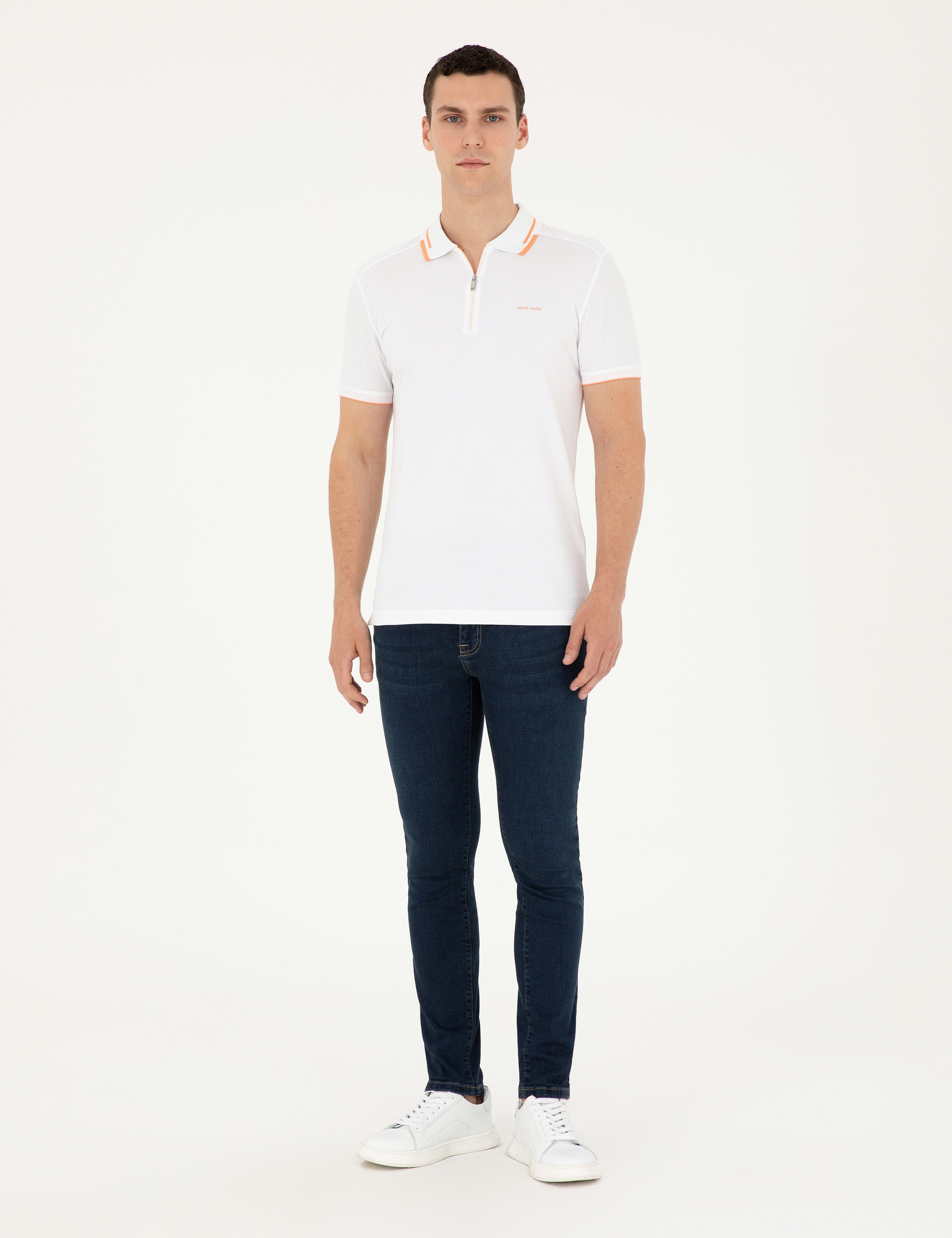 Beyaz Slim Fit Fermuarlı Polo Yaka Tişört - Image 4