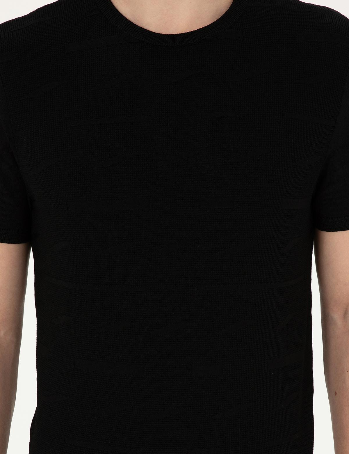 Siyah Slim Fit Bisiklet Yaka Triko Tişört - 50287450019