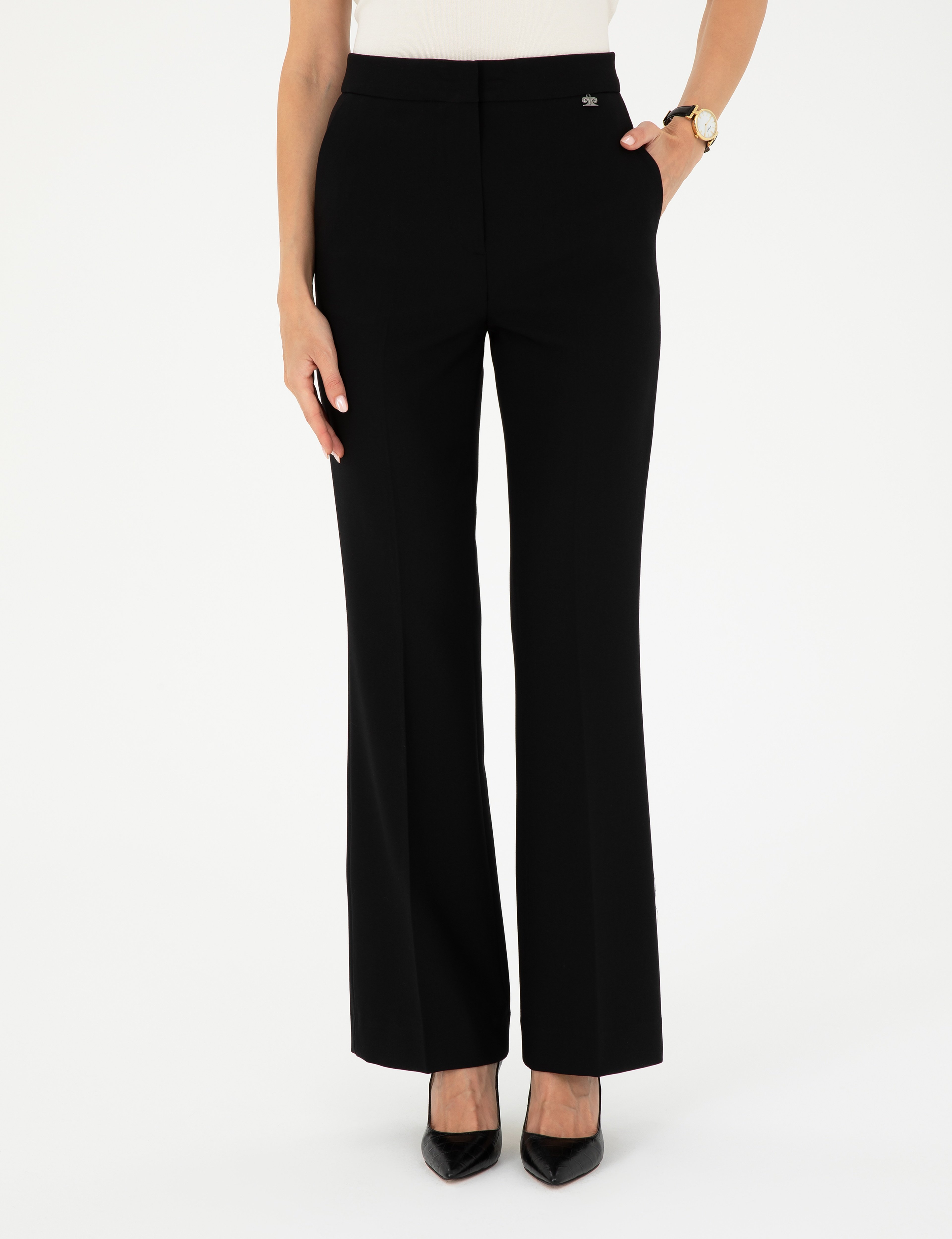 Siyah Flare Fit Kumaş Pantolon