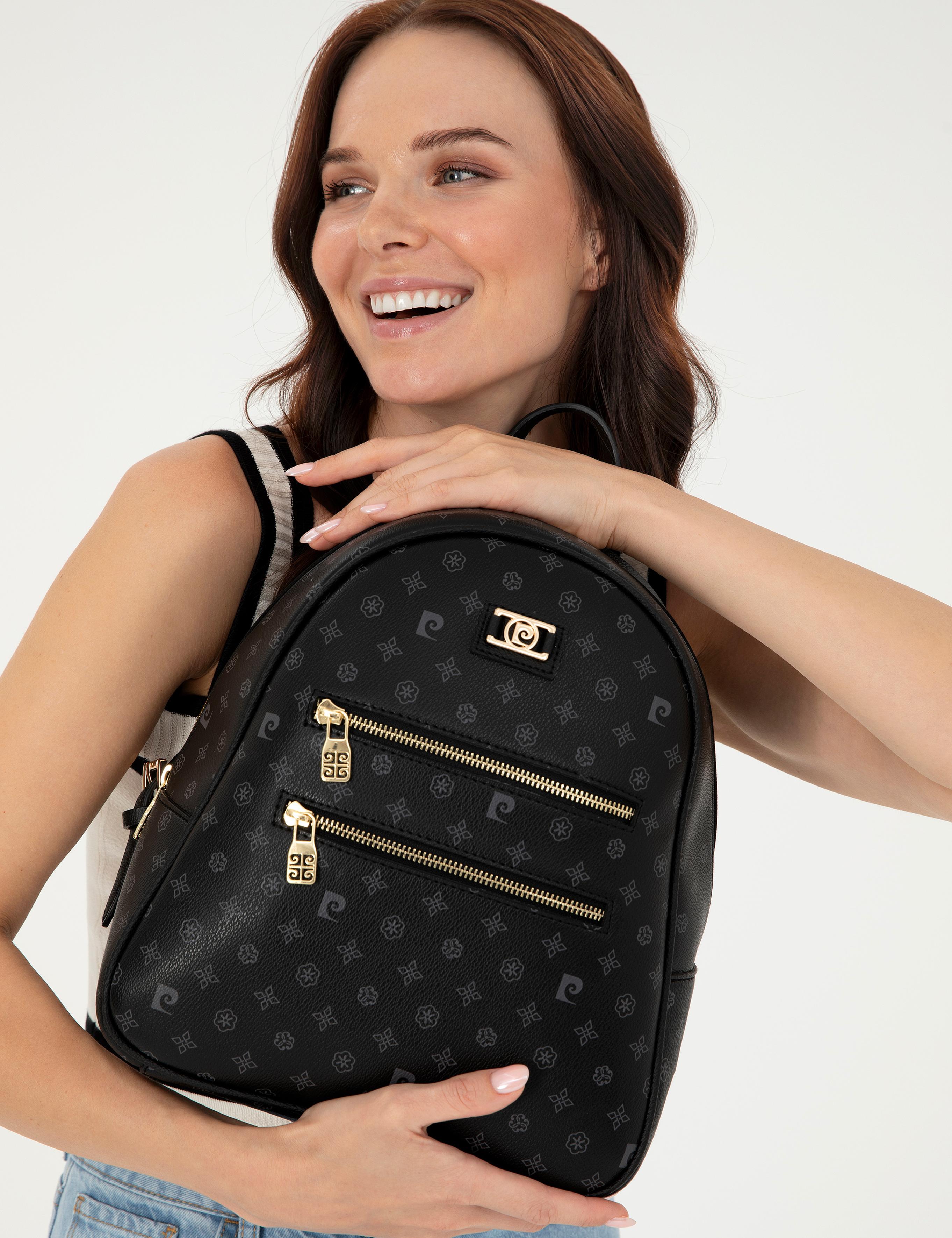 Siyah Sırt Çantası