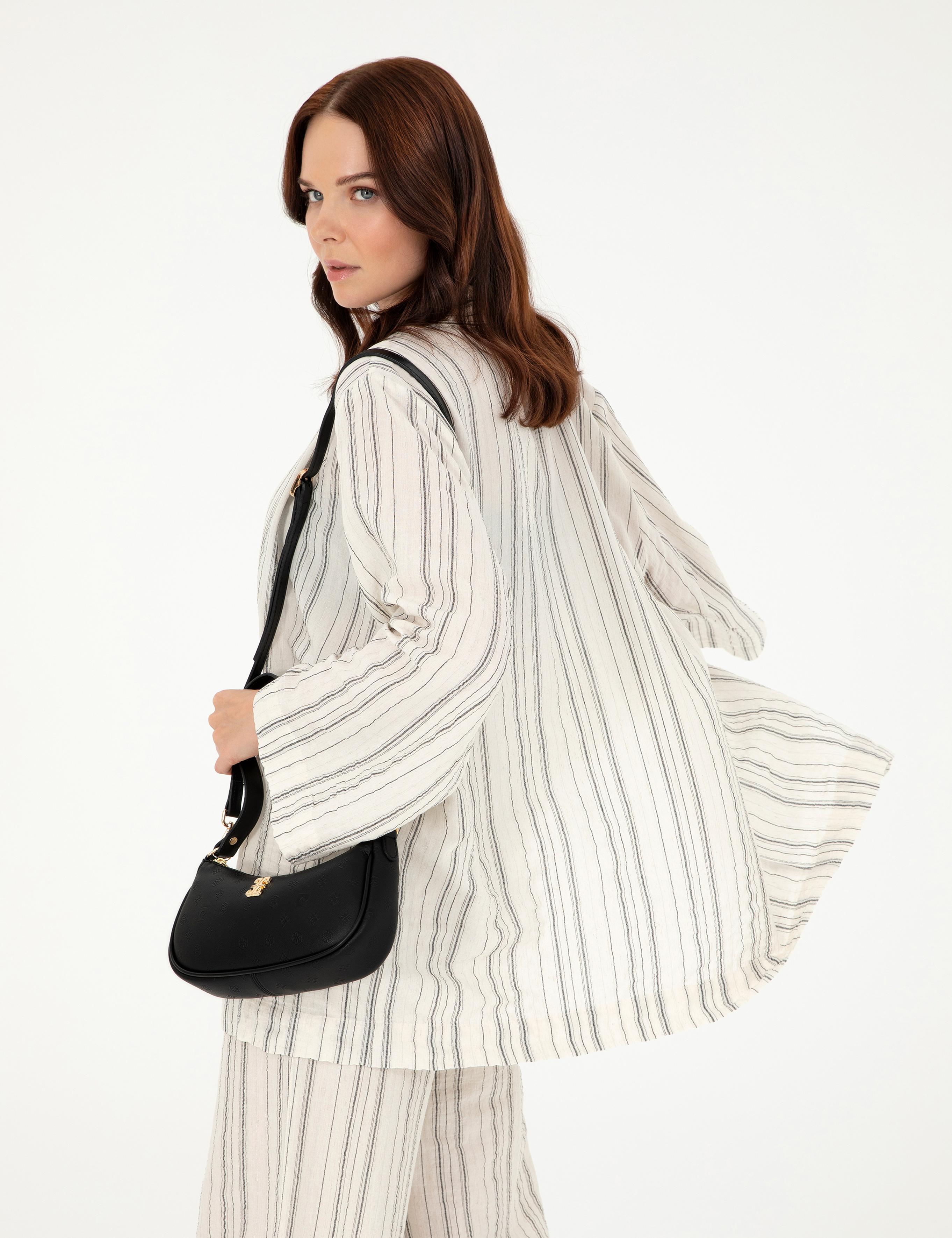 Siyah Omuz Çantası