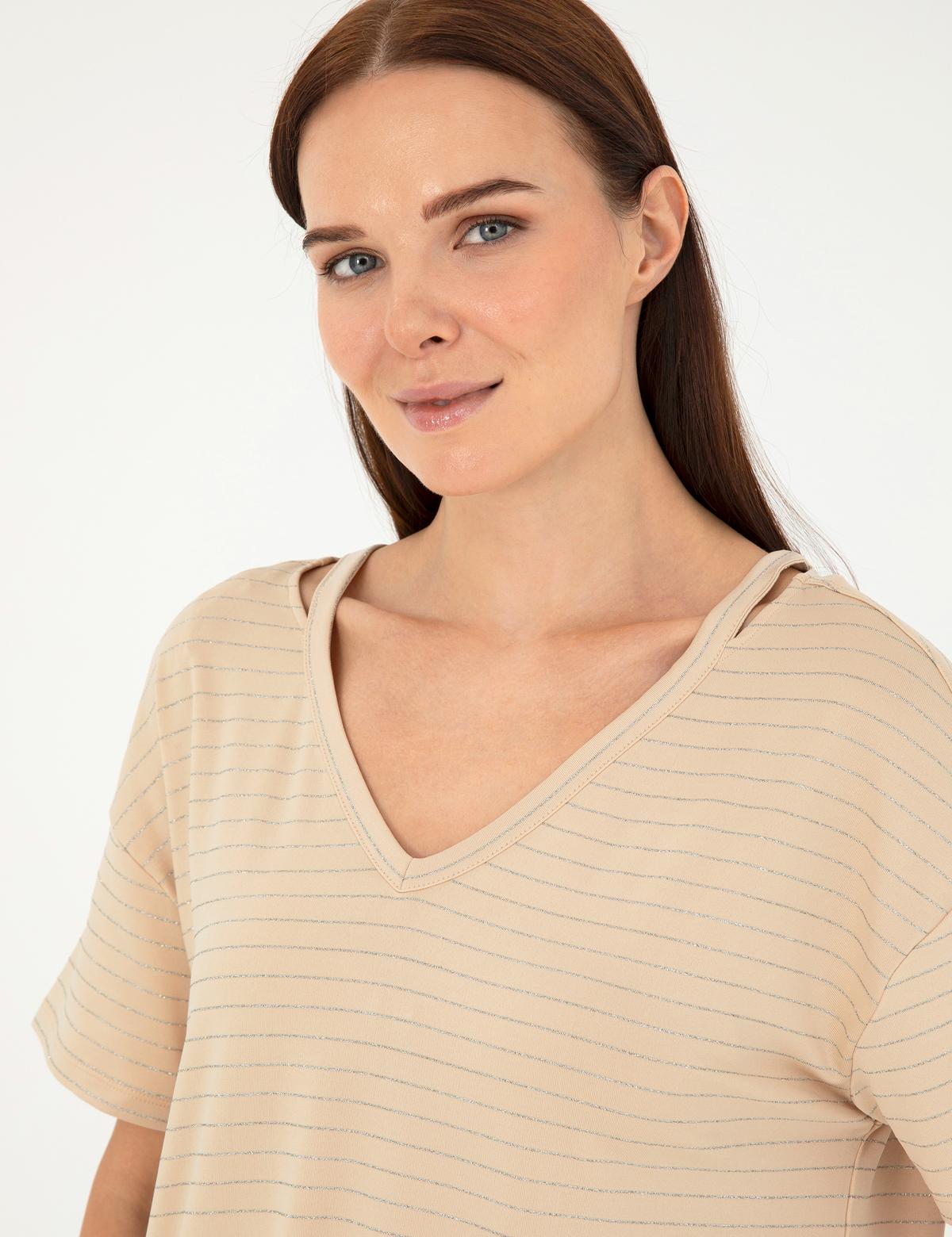 Bej Comfort Fit Çizgili Tişört - 50284066003