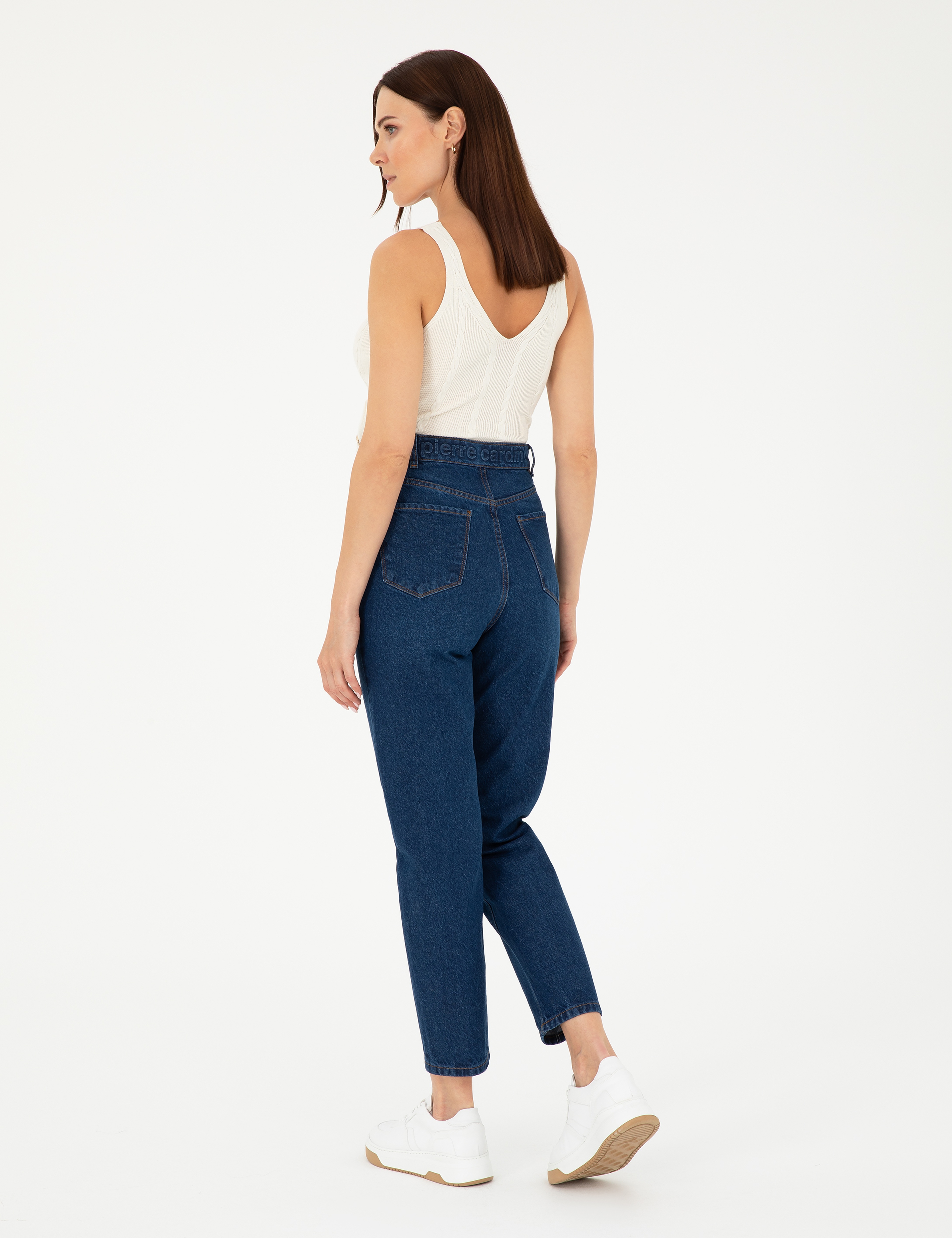 Koyu İndigo Mom Fit Jean Pantolon - Image 4