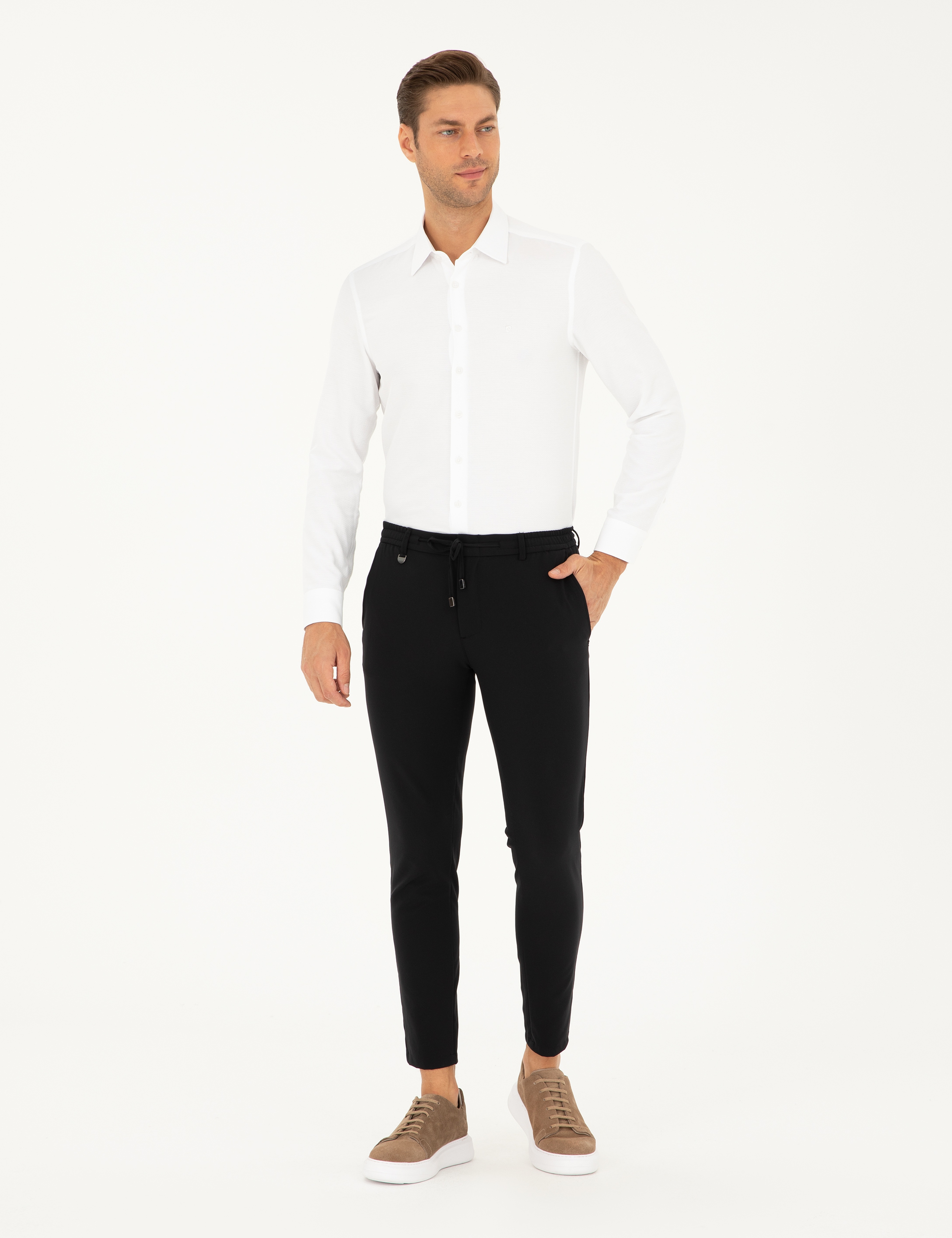 Beyaz Armürlü Slim Fit Uzun Kollu Gömlek