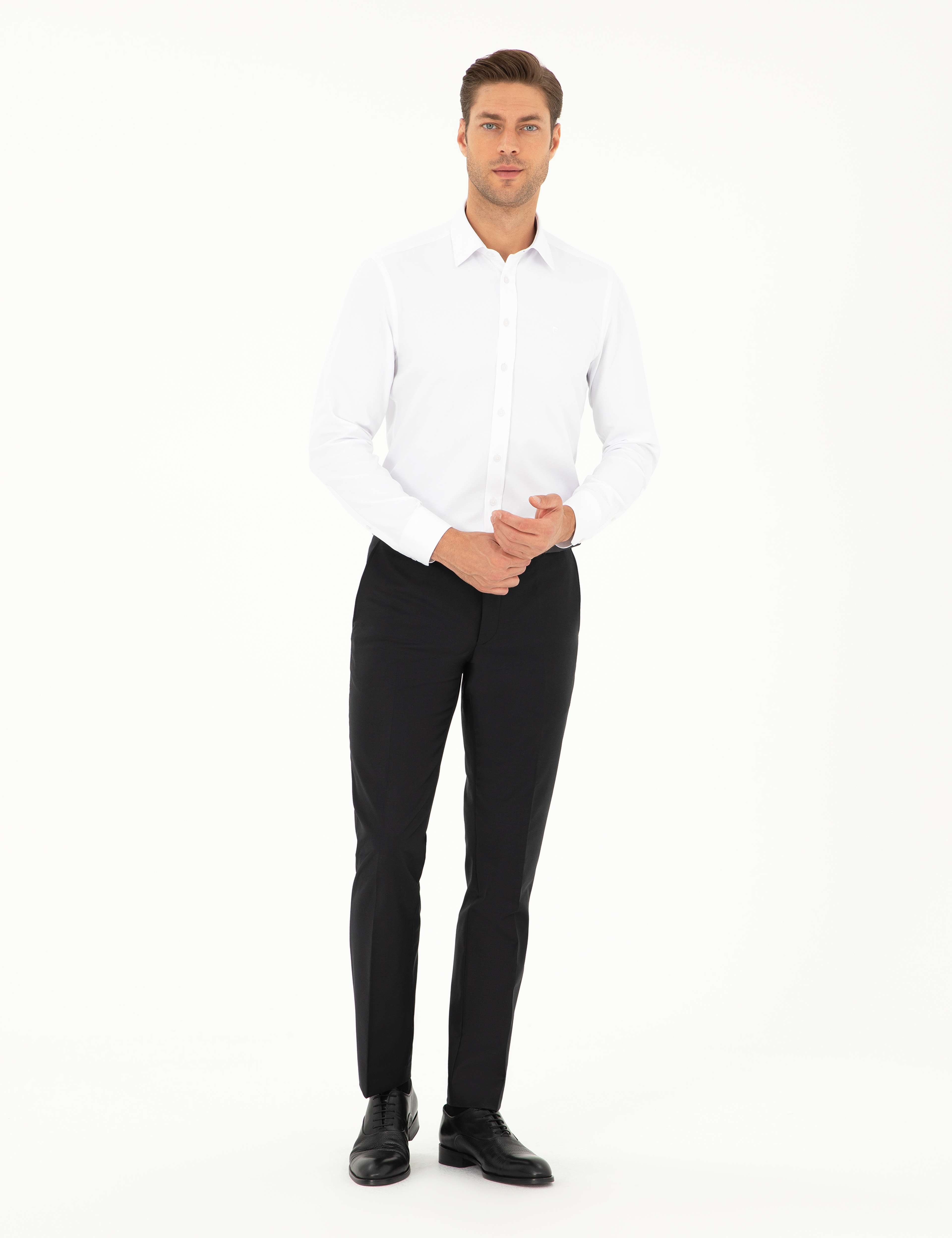 Beyaz Slim Fit Armürlü Uzun Kollu Gömlek