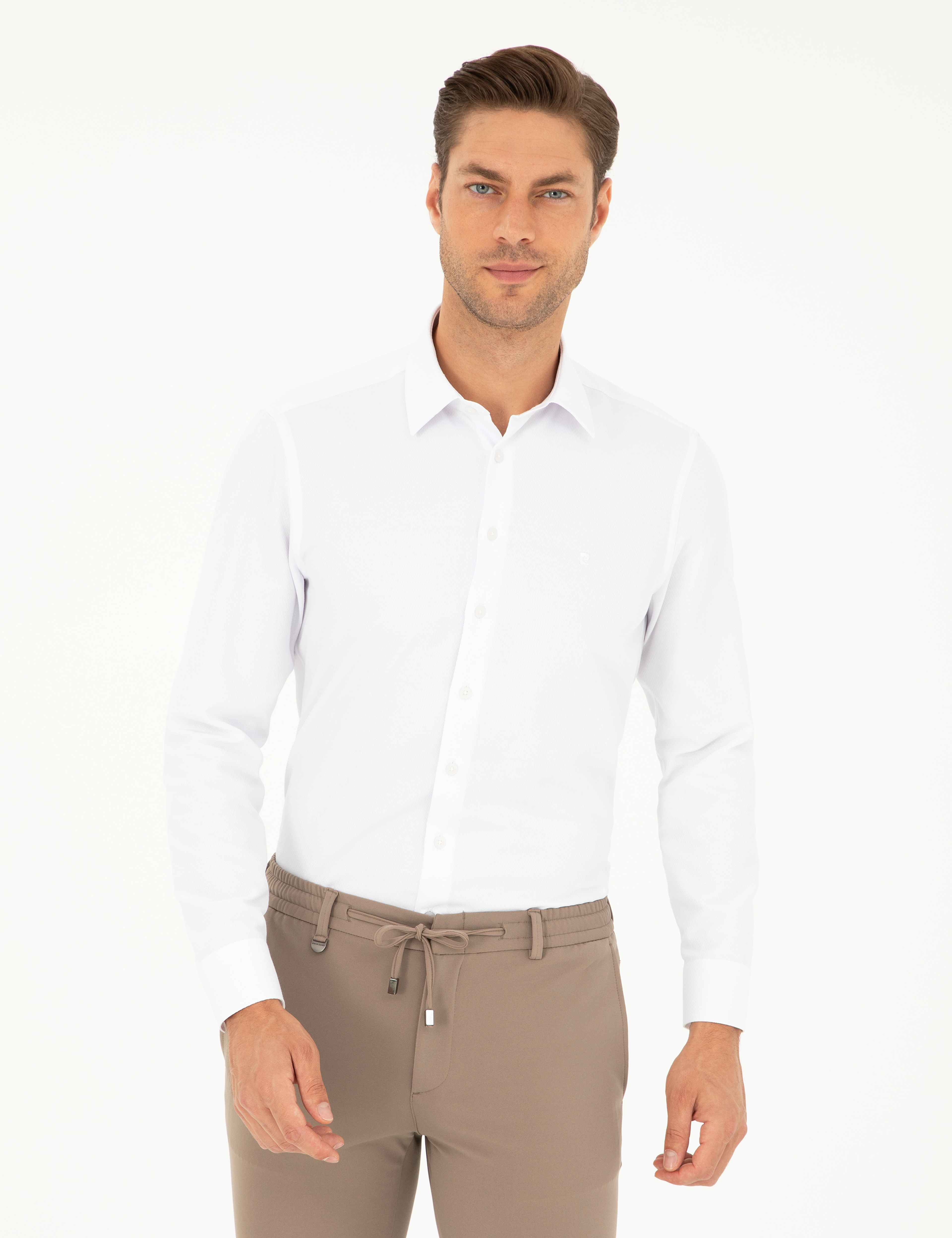 Beyaz Slim Fit Armürlü Uzun Kollu Gömlek