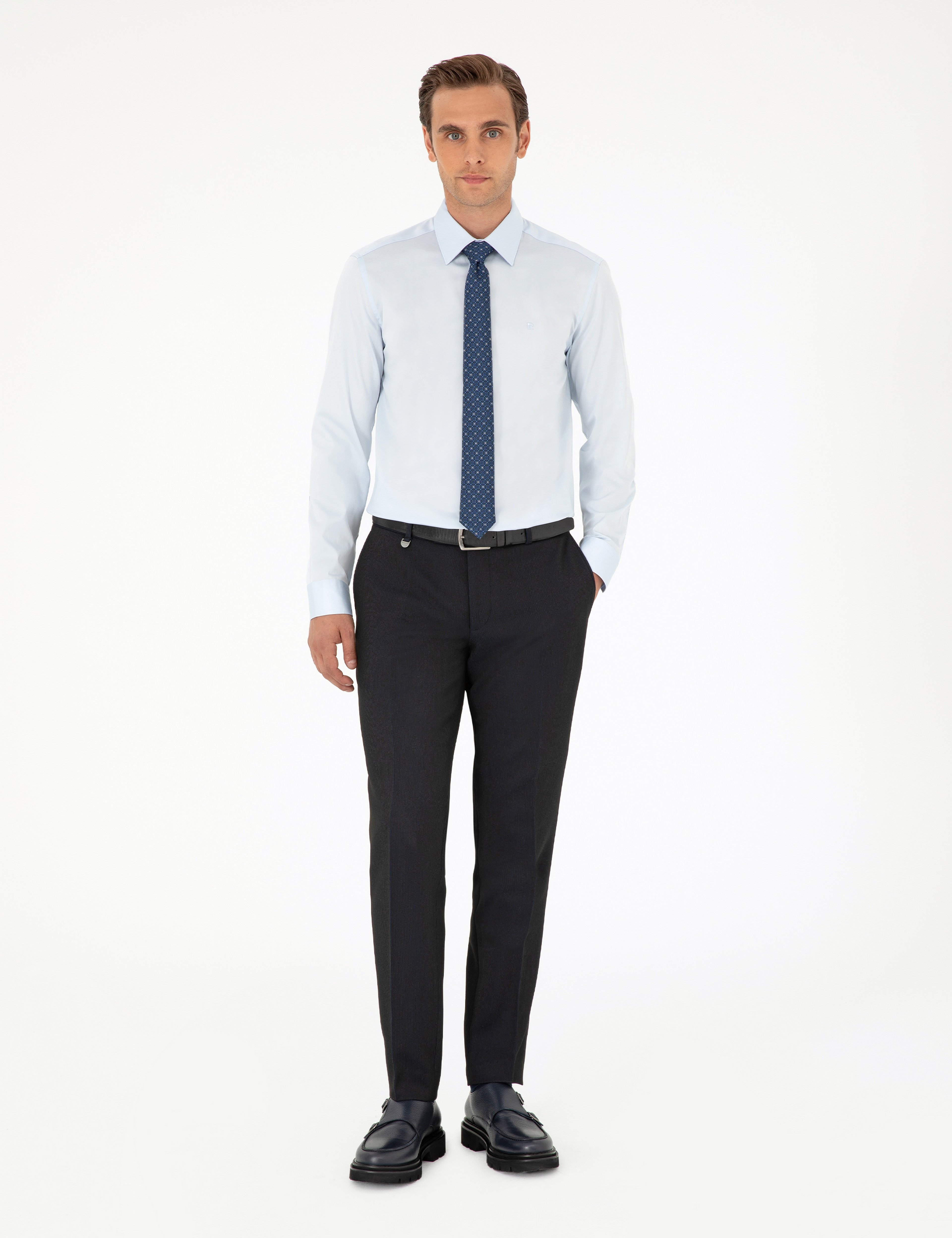 Açık Mavi %100 Pamuk Parlak Saten Slim Fit Uzun Kollu Basic Gömlek
