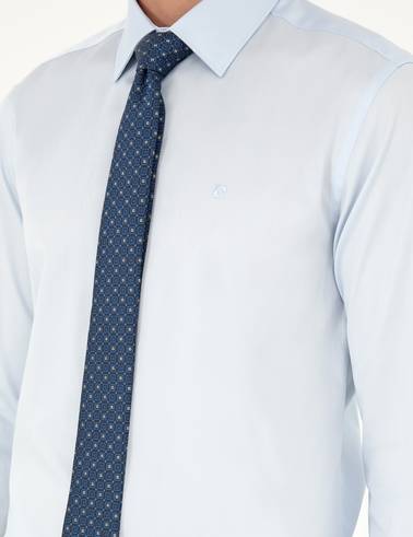 Açık Mavi %100 Pamuk Parlak Saten Slim Fit Uzun Kollu Basic Gömlek