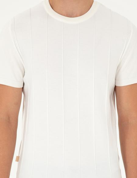 Ekru Slim Fit Bisiklet Yaka Triko Tişört - 50302451007