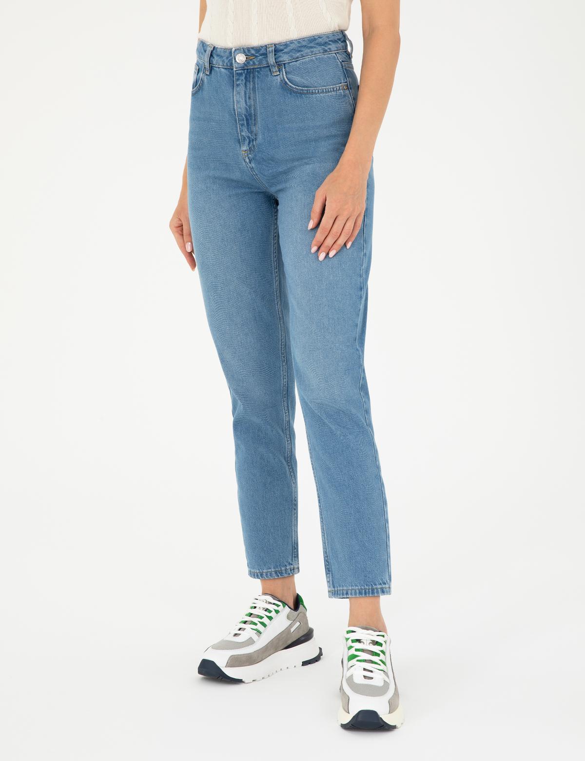 Açık Mavi Mom Fit Jean Pantolon - 50292459011