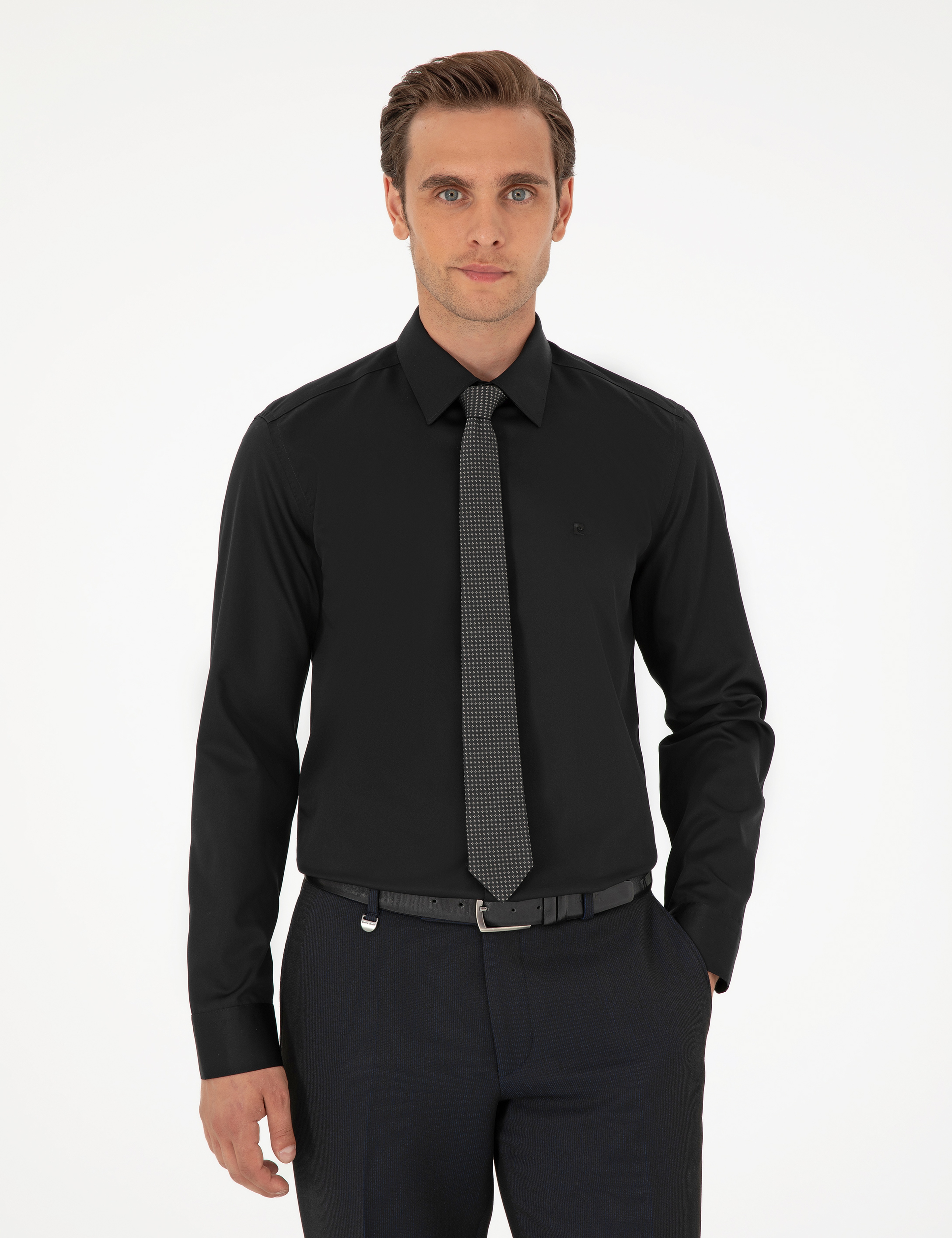 Siyah Non İron Kolay Ütülenebilir Slim Fit Uzun Kollu Basic Gömlek