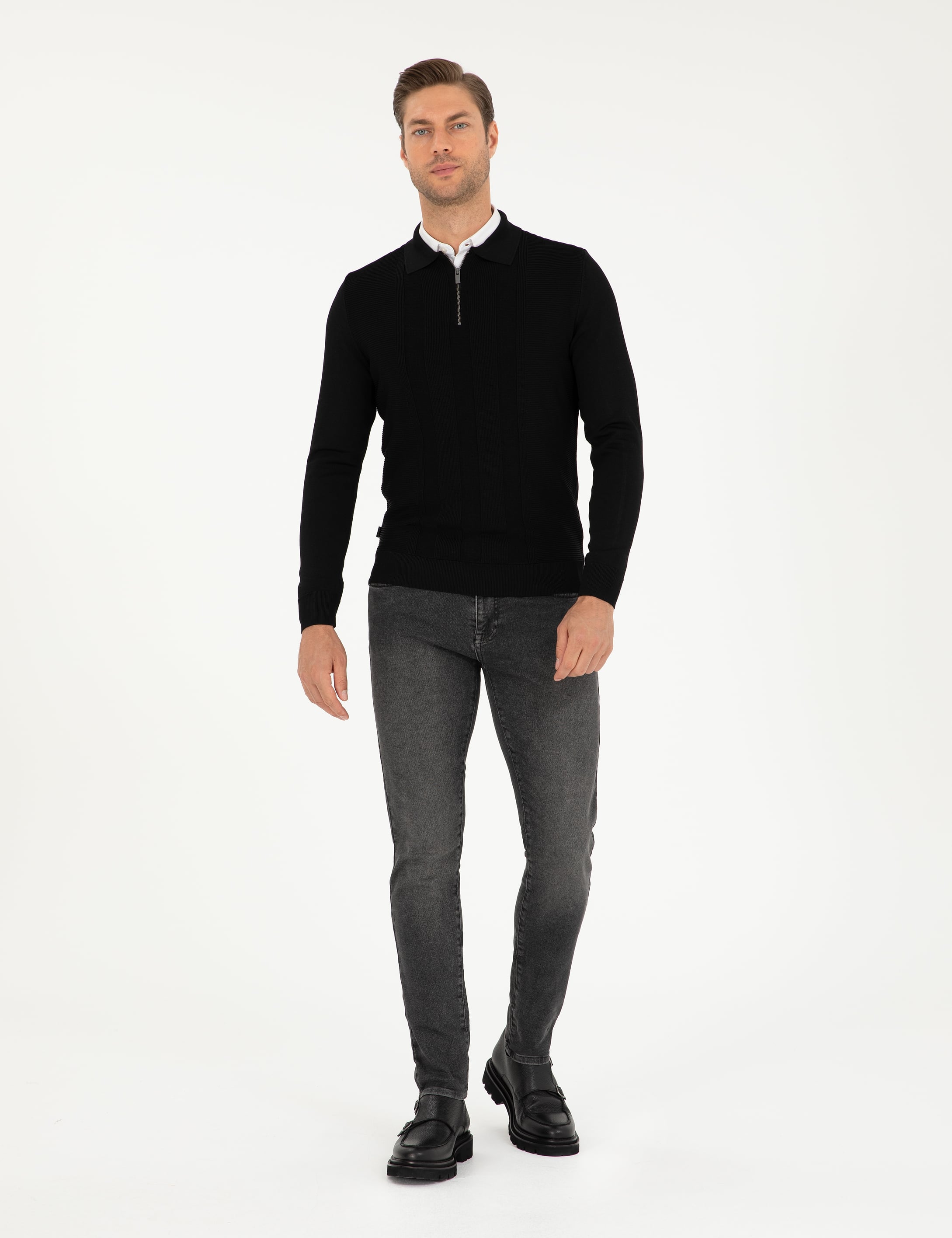 Siyah Regular Fit Fermuarlı Polo Yaka Triko Kazak